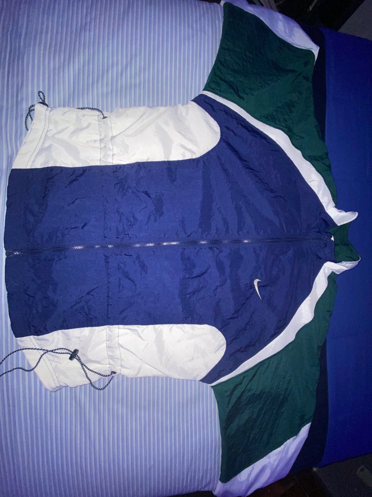 90’s Vintage nike embroided jacket