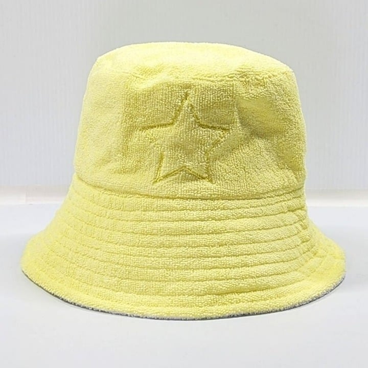Jocelyn Women's Reversible Star Terry Bucket Hat Light Yellow O/S (MSRP 65)