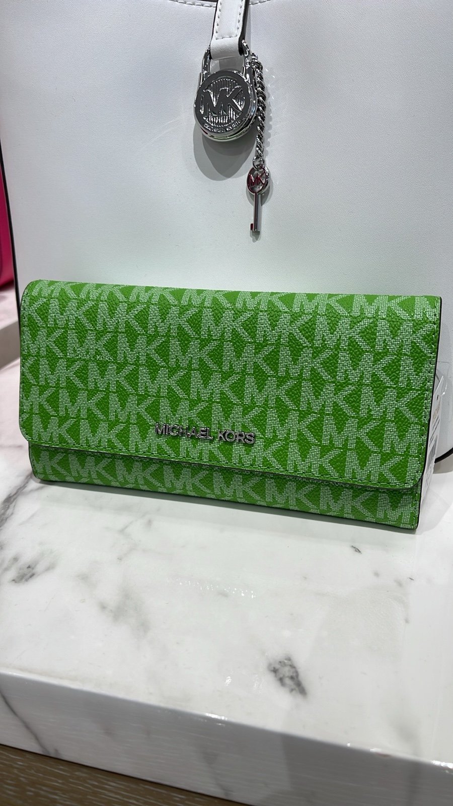 Michael Kors Jet Set Large Logo Trifold Wallet Jungle Green NWT