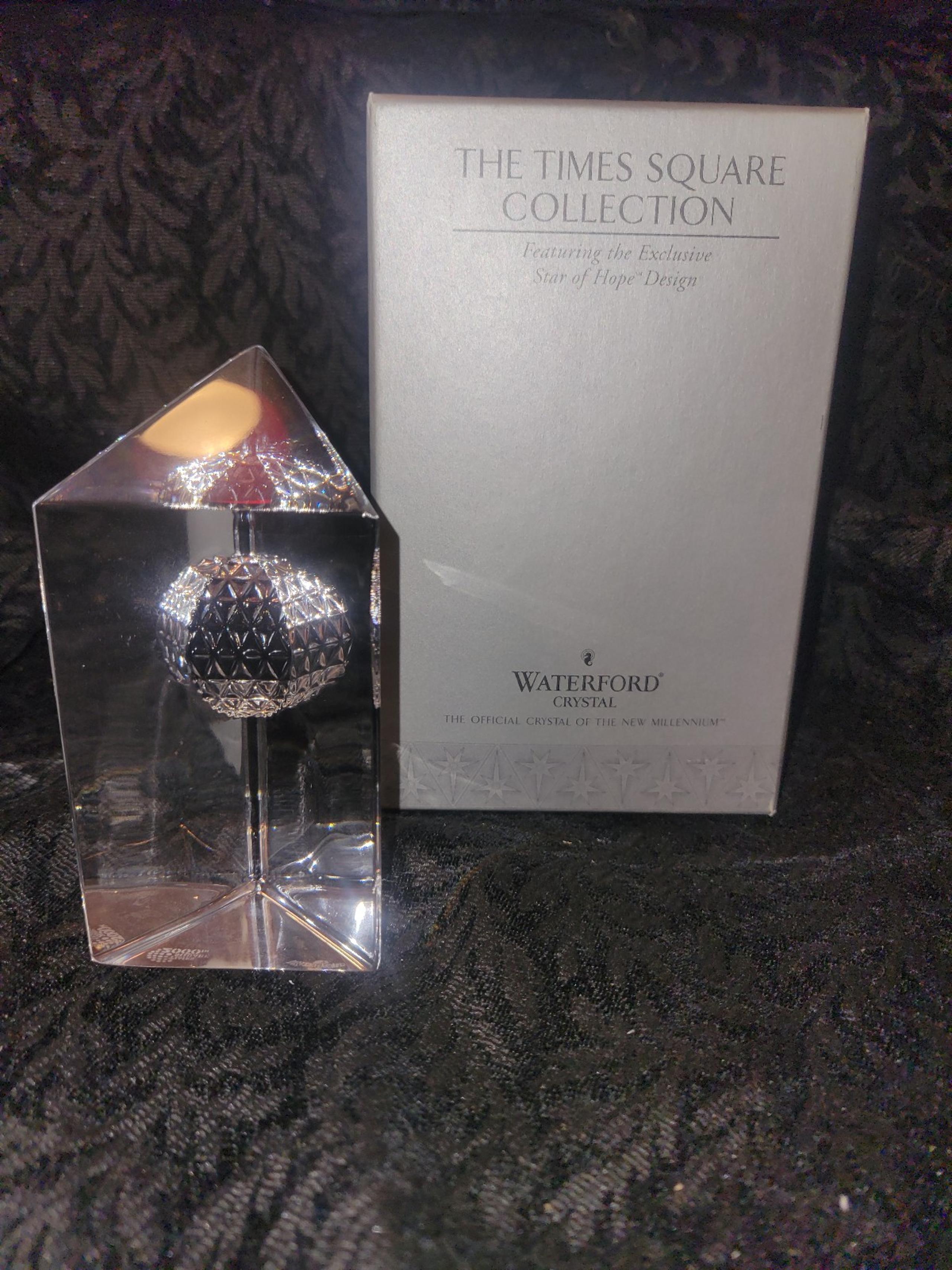 Waterford Crystal 2000 New Year's Eve Times Square Millennium Ball Paperweight