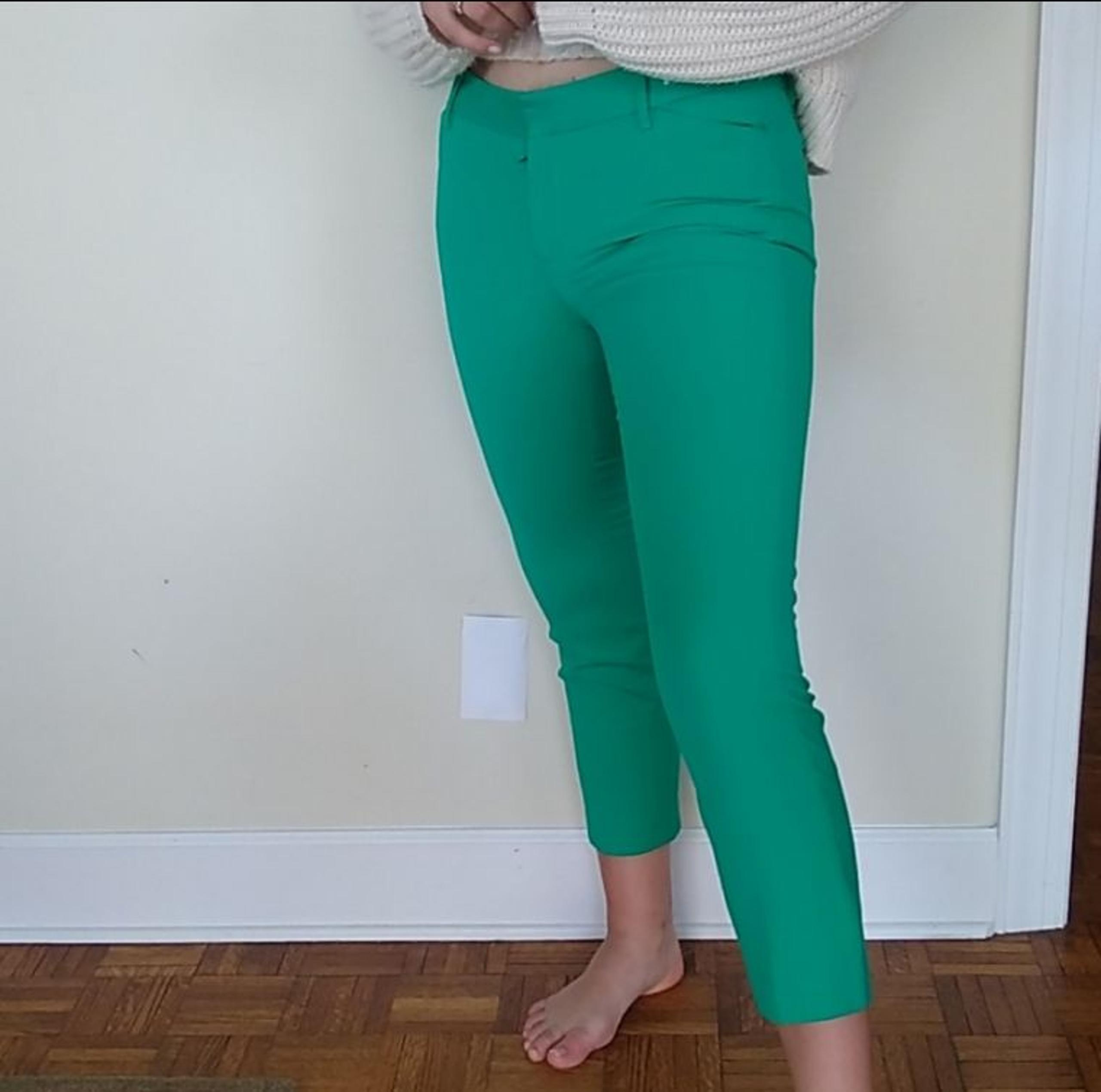 Gap Slim Stretch Cropped Pants