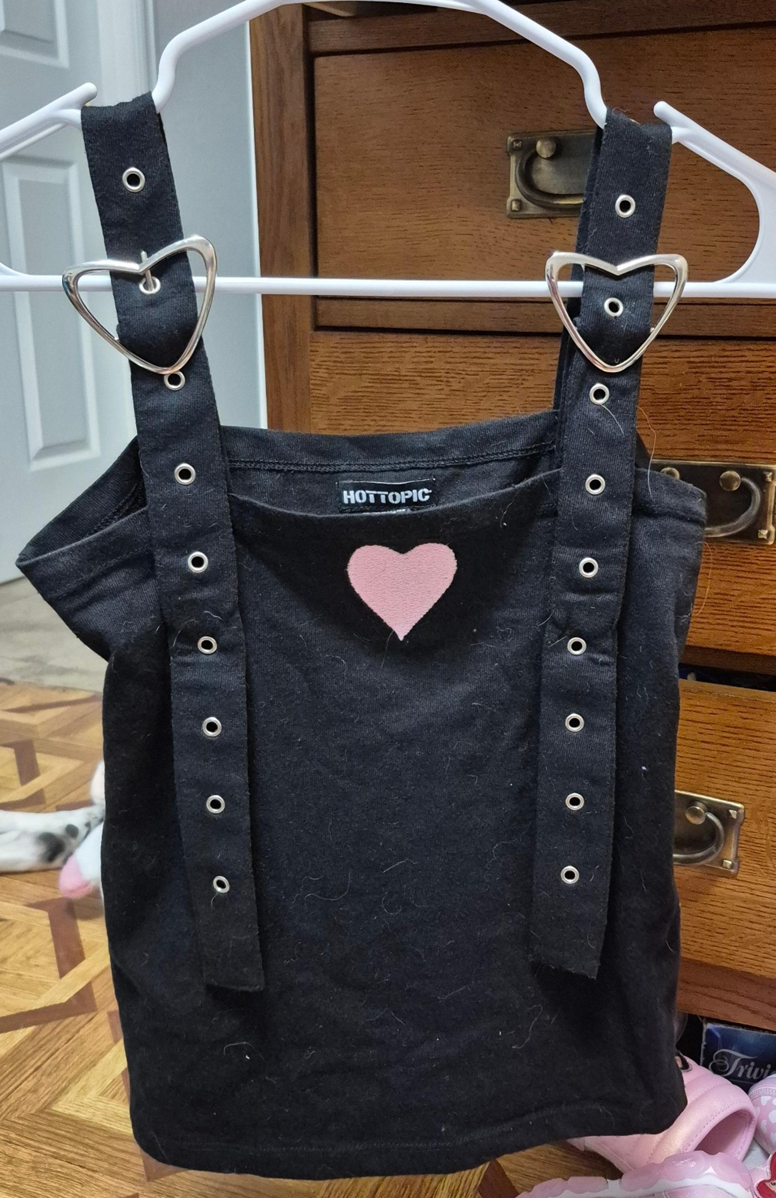 Women's Hot Topic Heart Buckle Black Tank Top Size Small