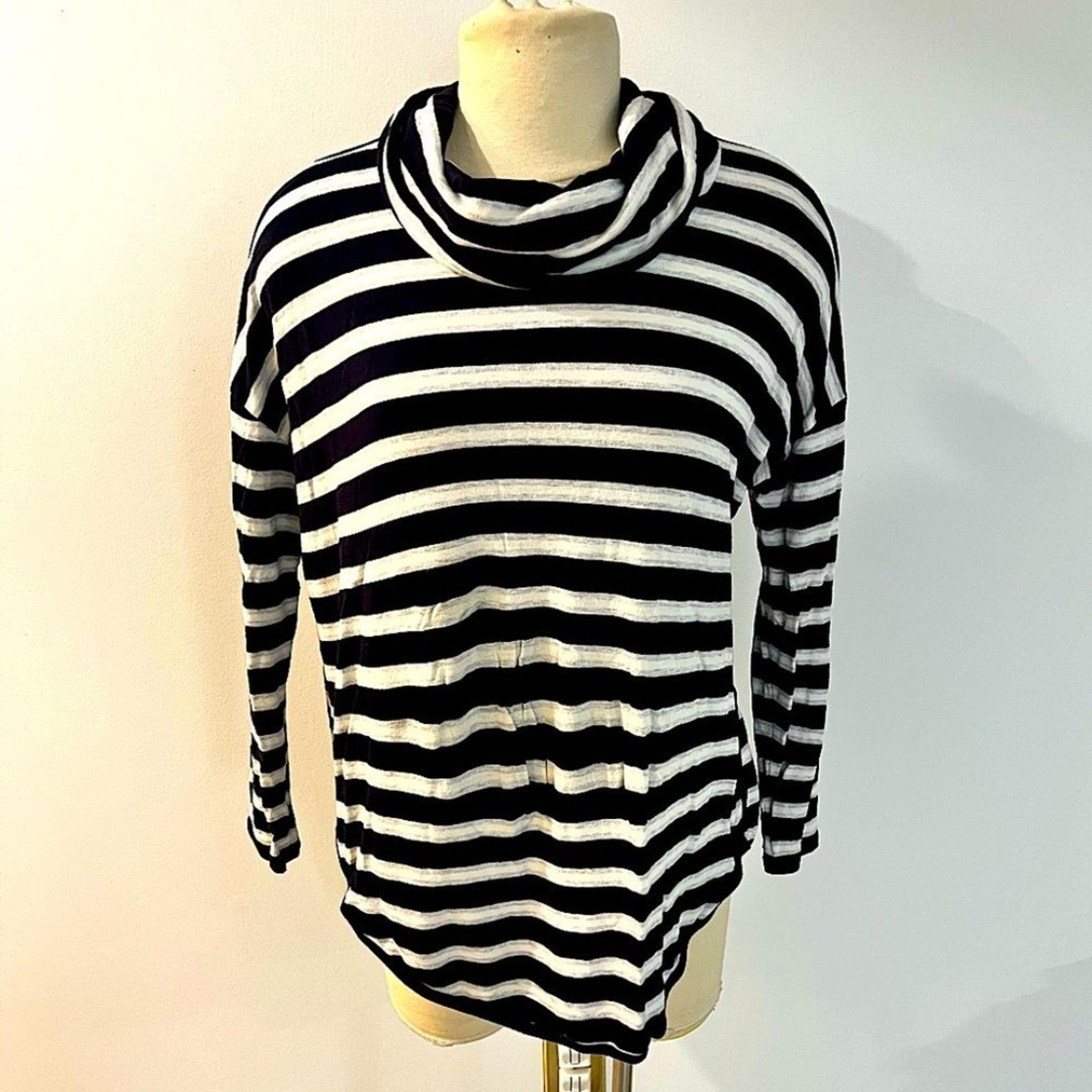 Lou & Grey Black & White Striped Signature Soft 3/4 Sleeve Cowl Neck Shirt Med