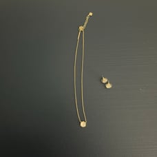 Kendra Scott Necklace & Earrings Set