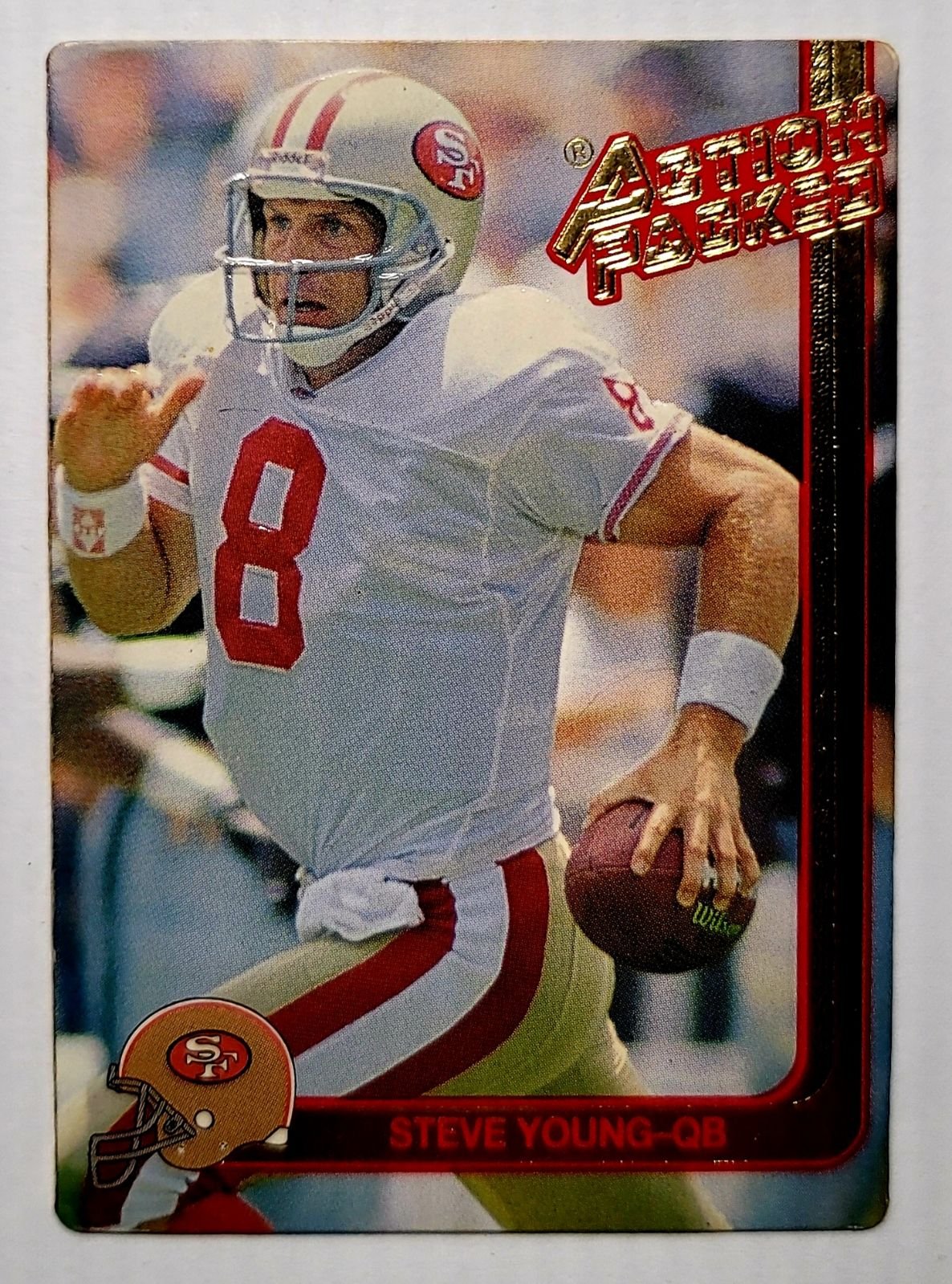 Steve Young *ERROR CARD wrong birth year