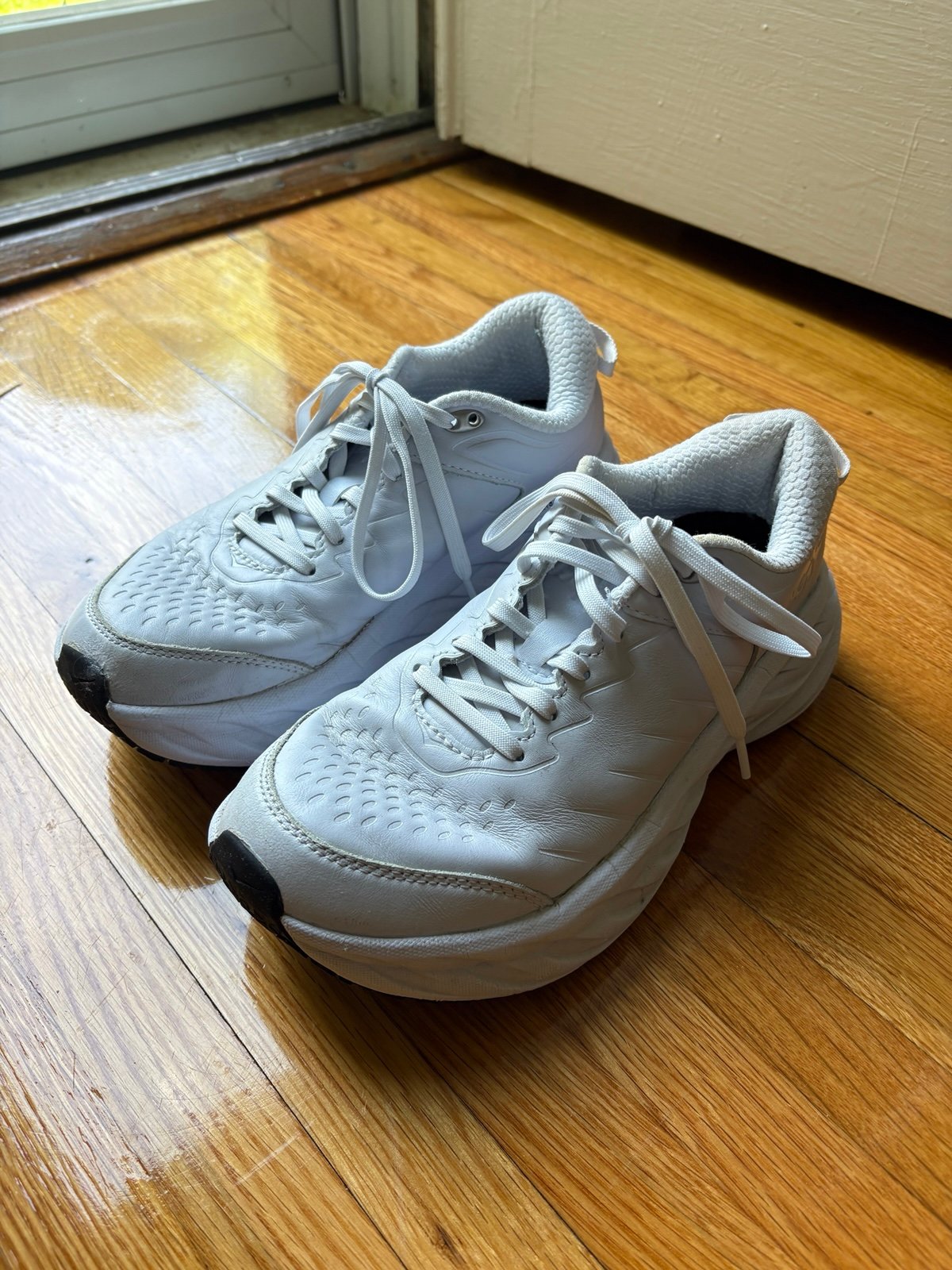 Hoka Bondi SR Size 7