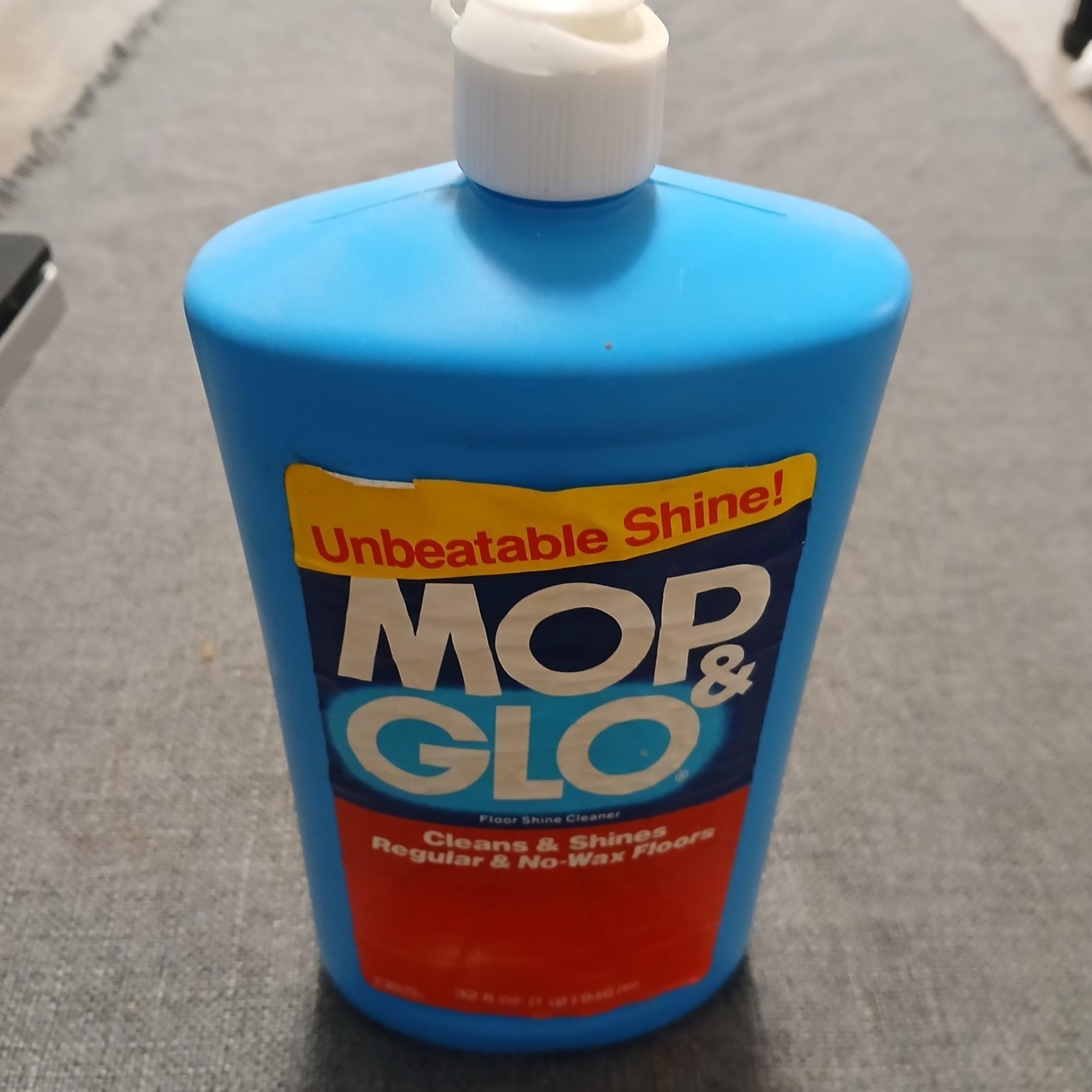 Vintage MOP & GLO Floor Shine Cleaner Movie Prop 1 Quart Bottle Discontinued