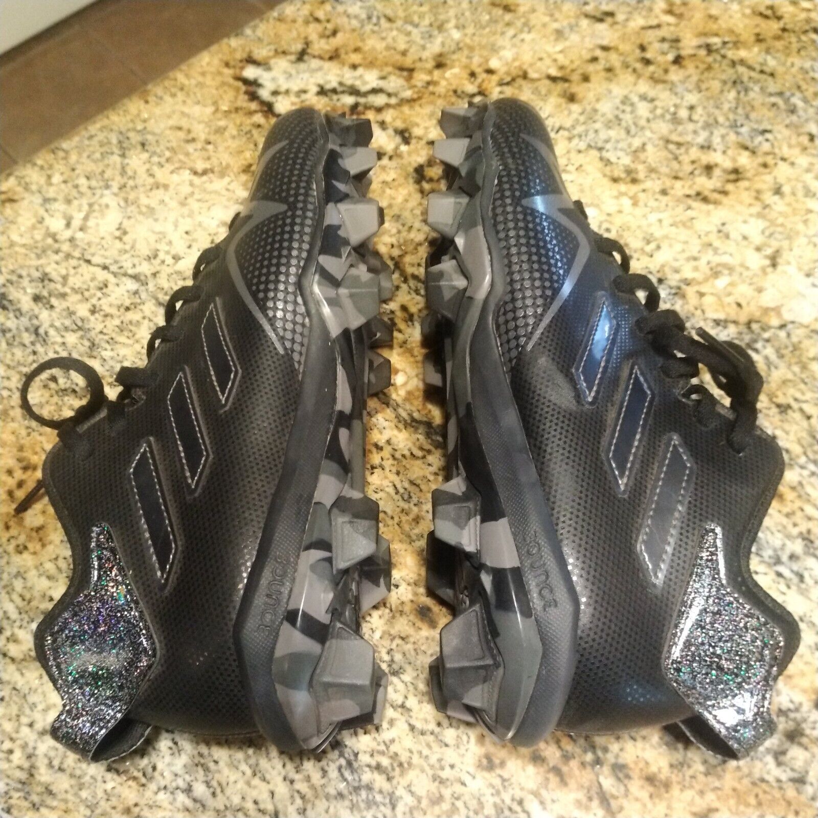Adidas Freak Spark MD J GZ6889 Football Cleats Boy's Size 6