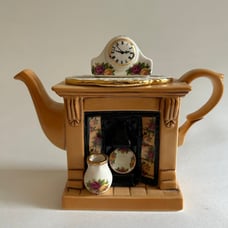 Vintage royal albert miniature old country rose fireplace teapot