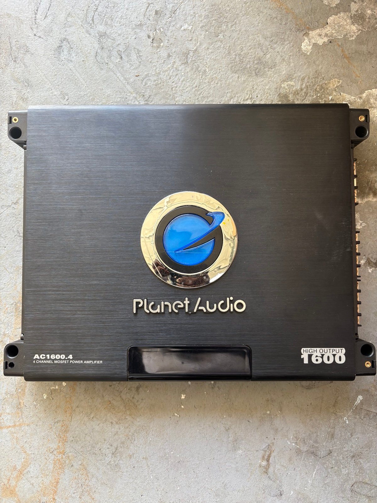 Planet audio