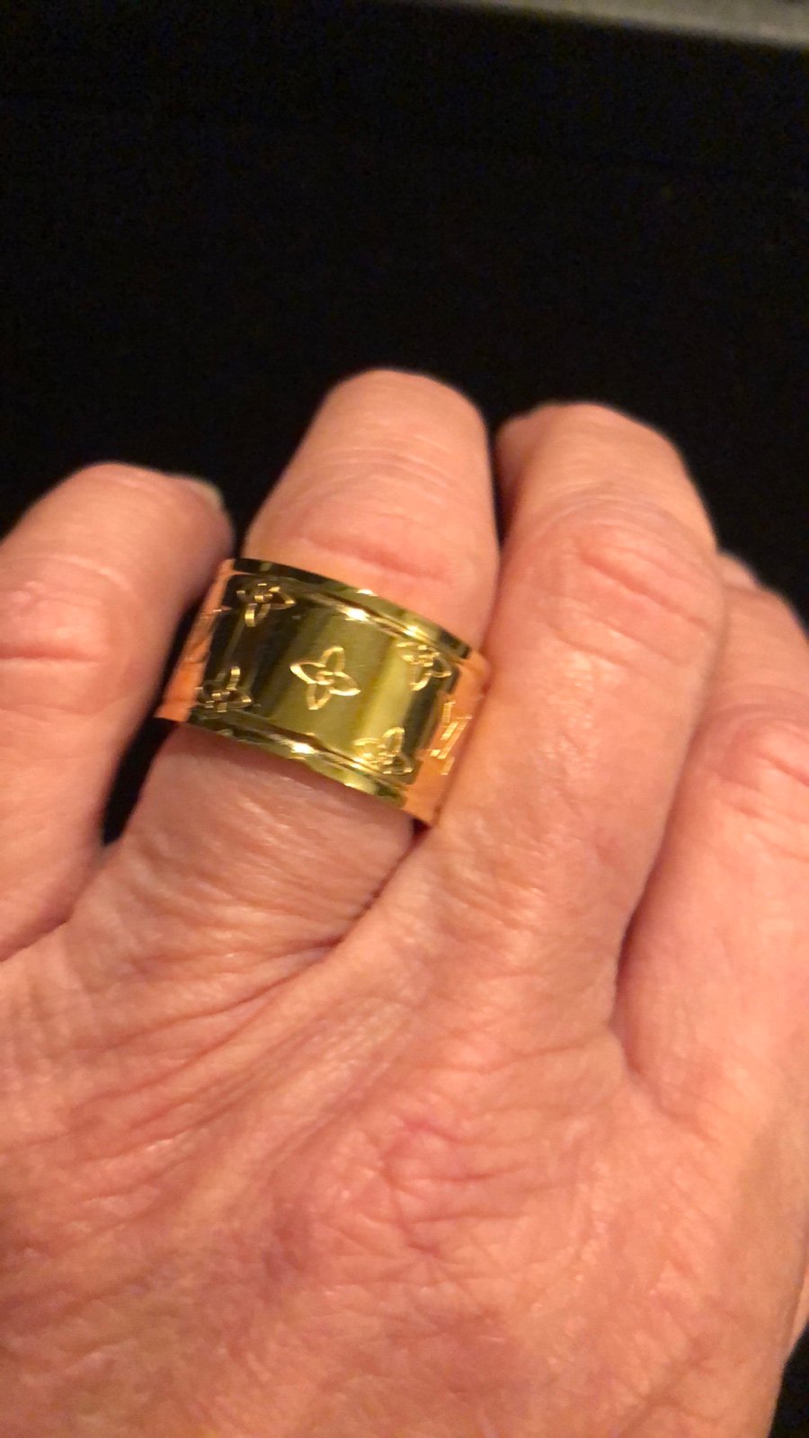LV ring
