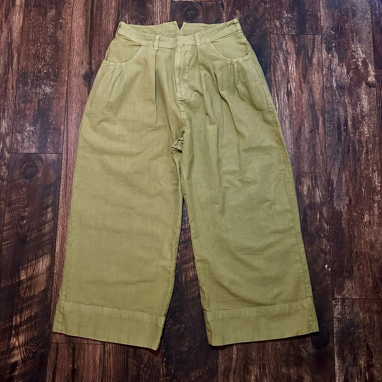 Free People Sweet Talk Chino cropped wide leg pants in green size 6