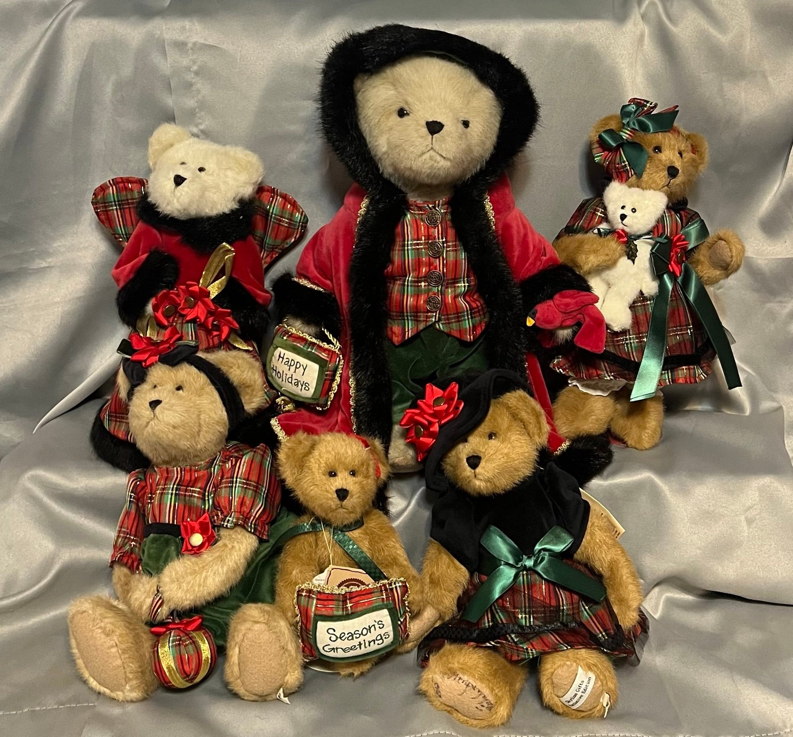 Boyd’s Bears Tartanbeary Family