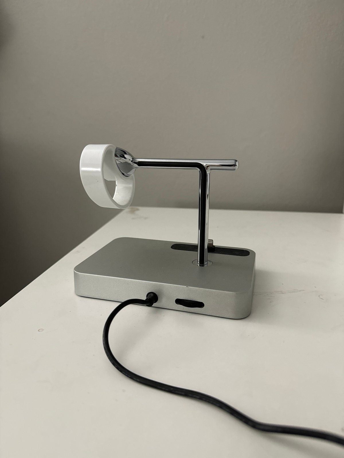 Belkin Valet Charge Dock for Apple Watch and iPhone (Lightining Connector)