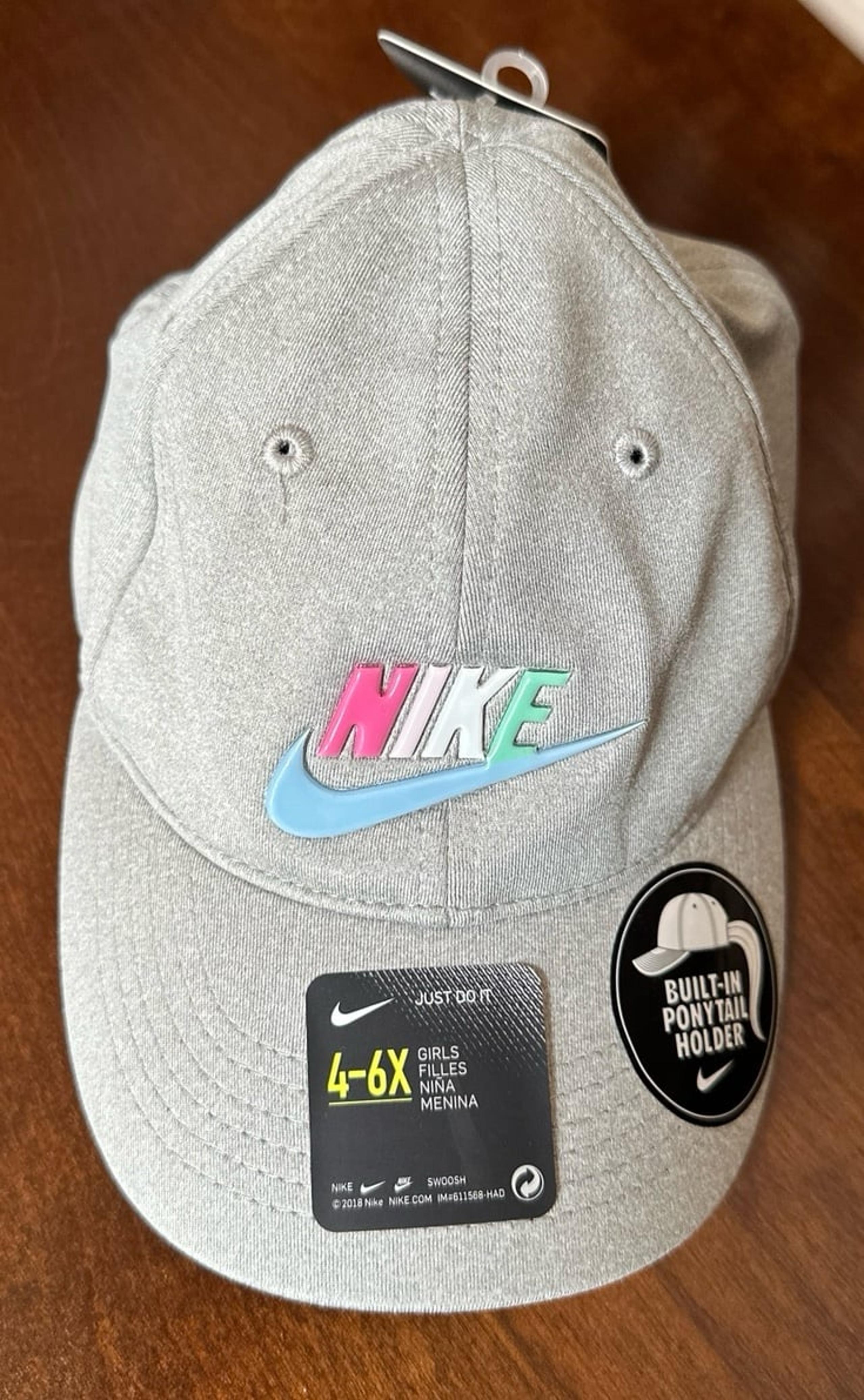 Nike Girls Dri Fit Baseball Cap With Built In Ponytail Holder Grey Size 4-6X