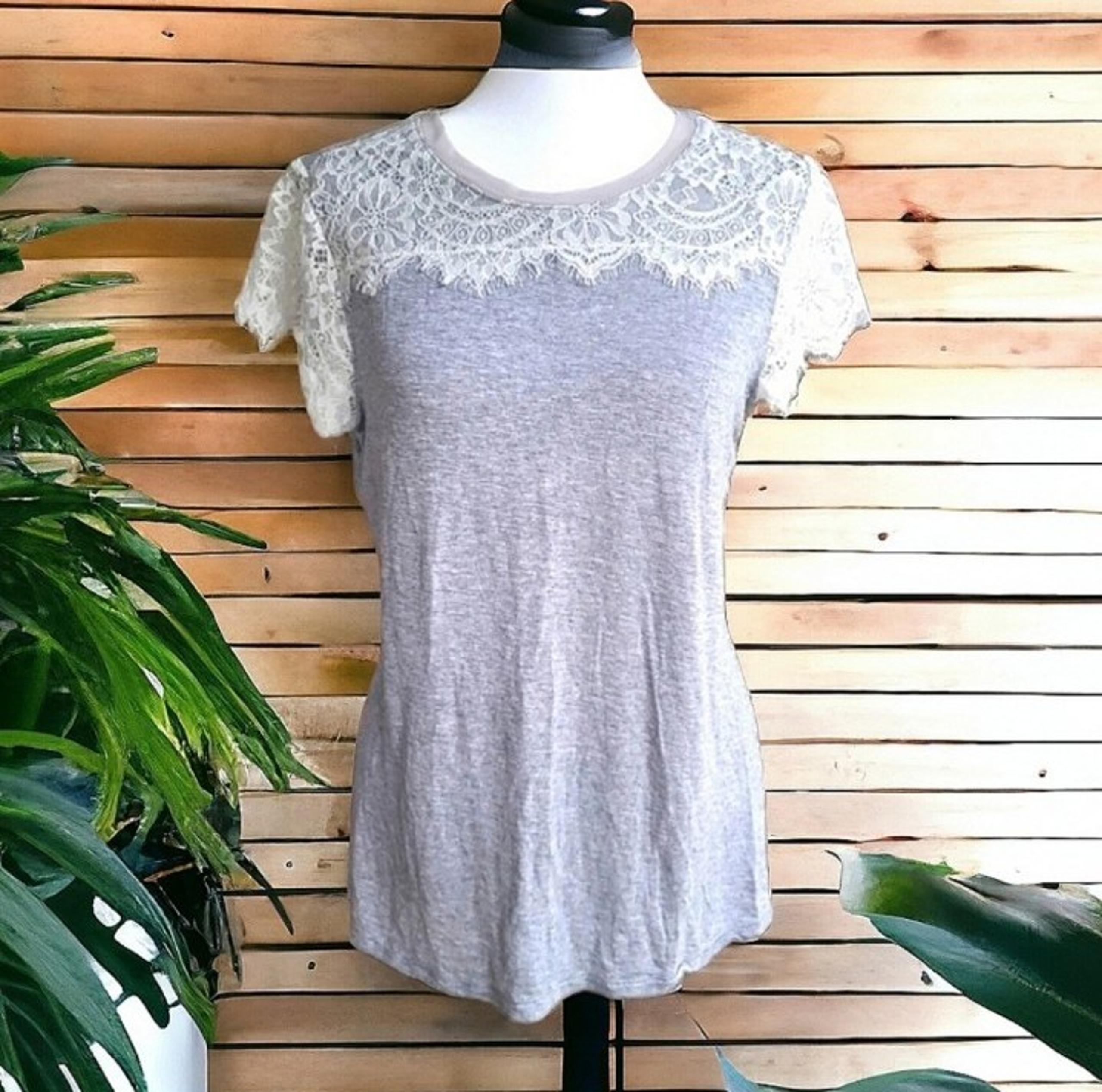 Ambrielle Women's Gray Lace Short Sleeve Sleep Shirt Size Small