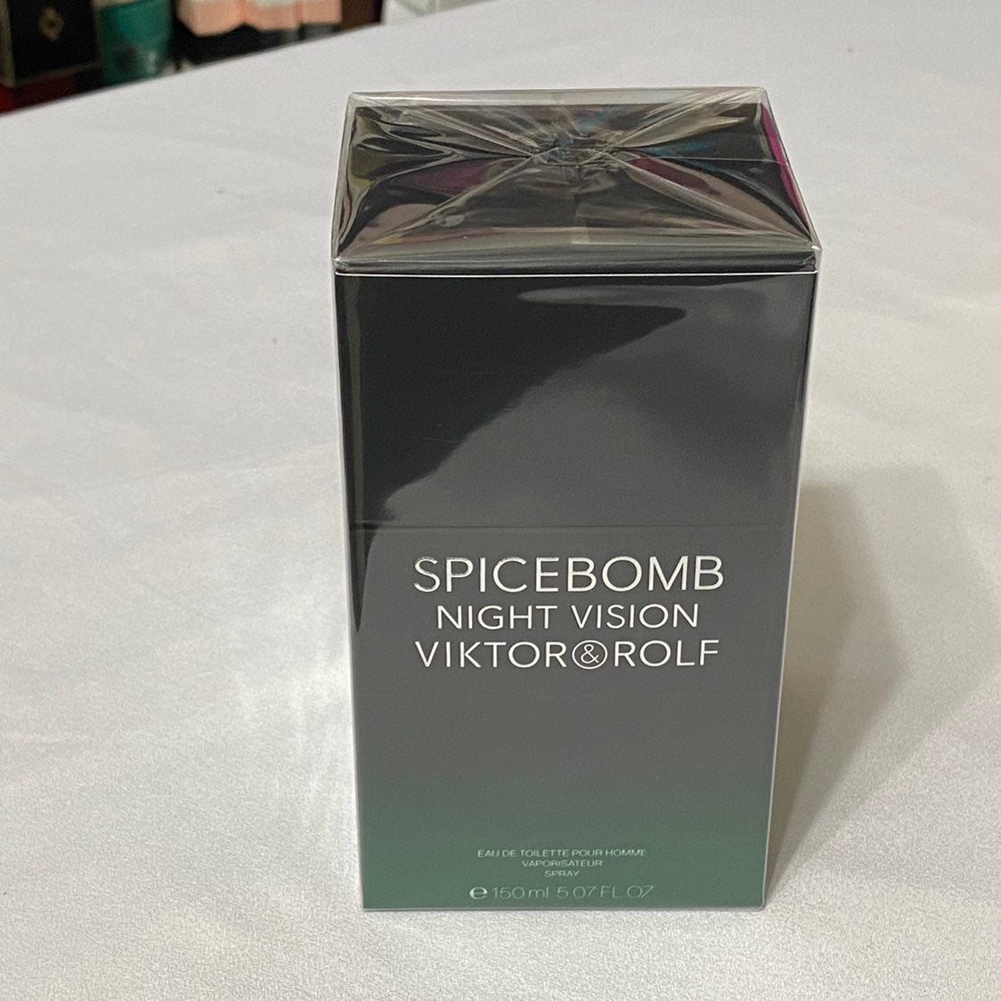 Spicebomb Night Vision by Viktor & Rolf Men 5.07 fl.oz / 150 ml EDT spray