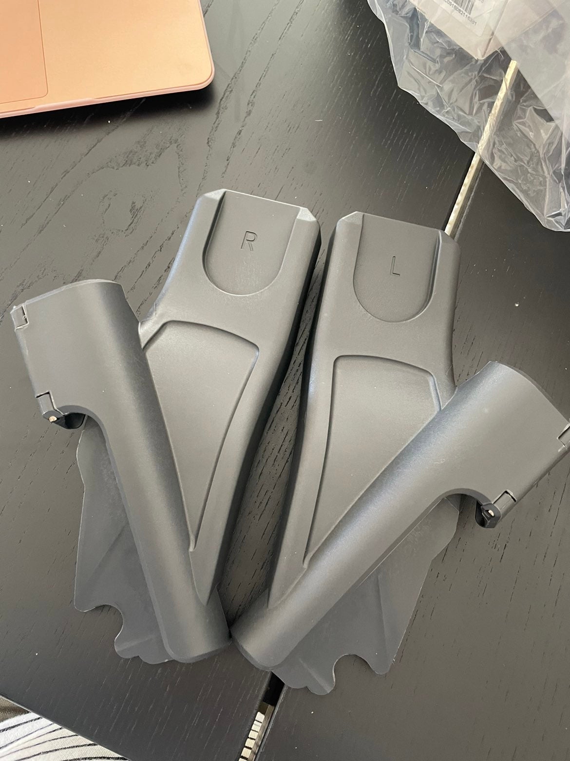 Uppababy lower adapter