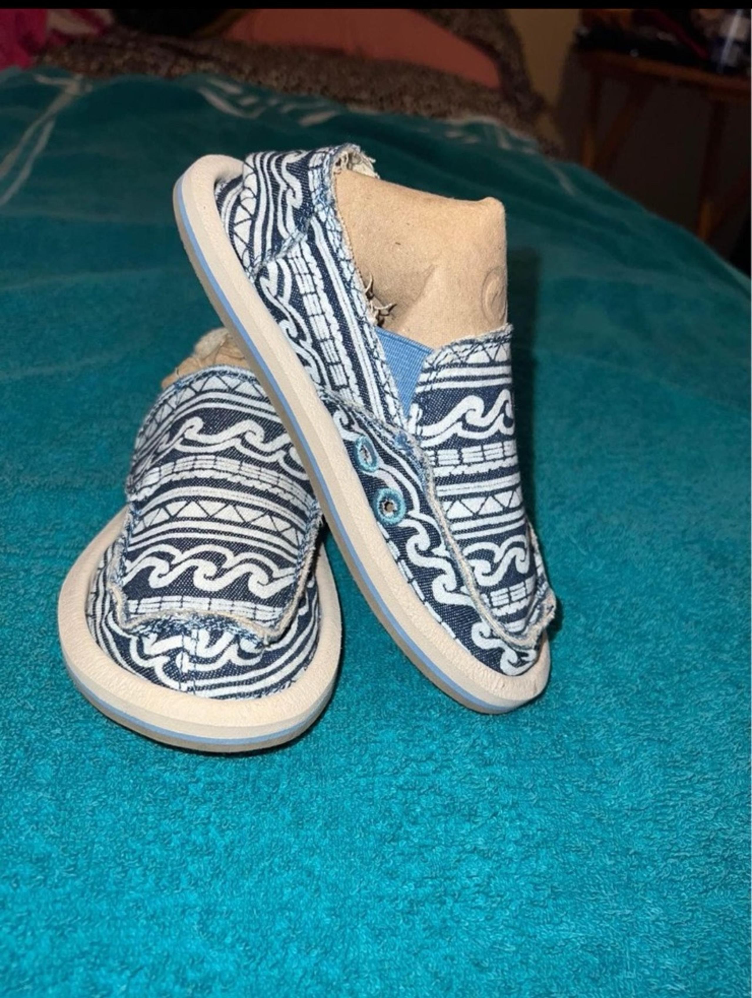 Sanuk - Lil Donny Funk - Indigo Waves toddler size 10
