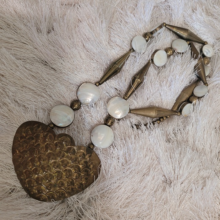 Vintage Heart Metal Hammered Abalone Necklace Off White Brown