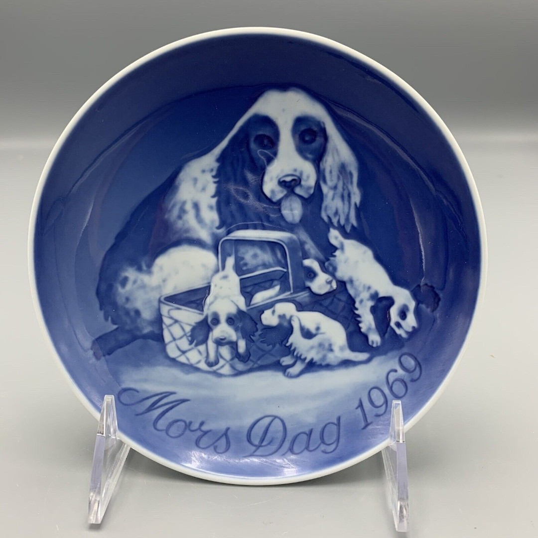 1969 Bing and Grondahl Mother's Day Plate Cocker Spaniel and Puppies Ltd Ed Dogs