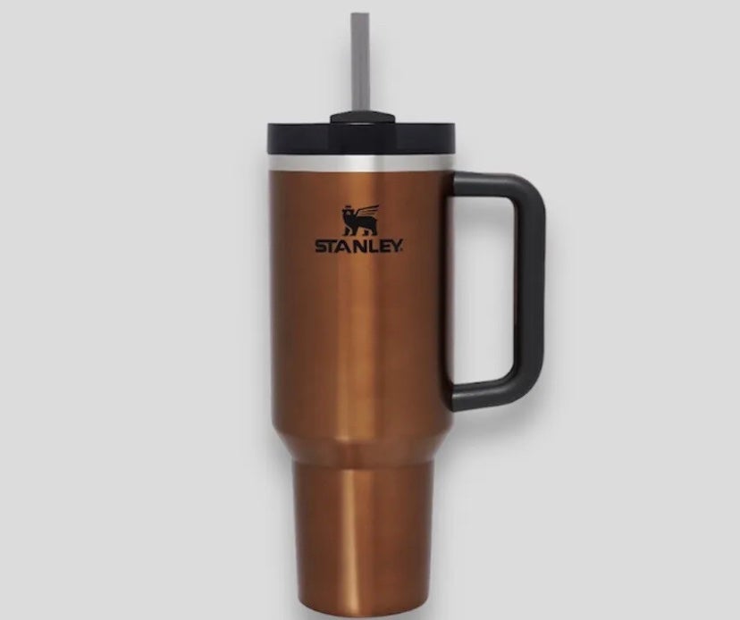 Stanley 40 oz H2.0 FlowState Quencher Tumbler Maple Glow