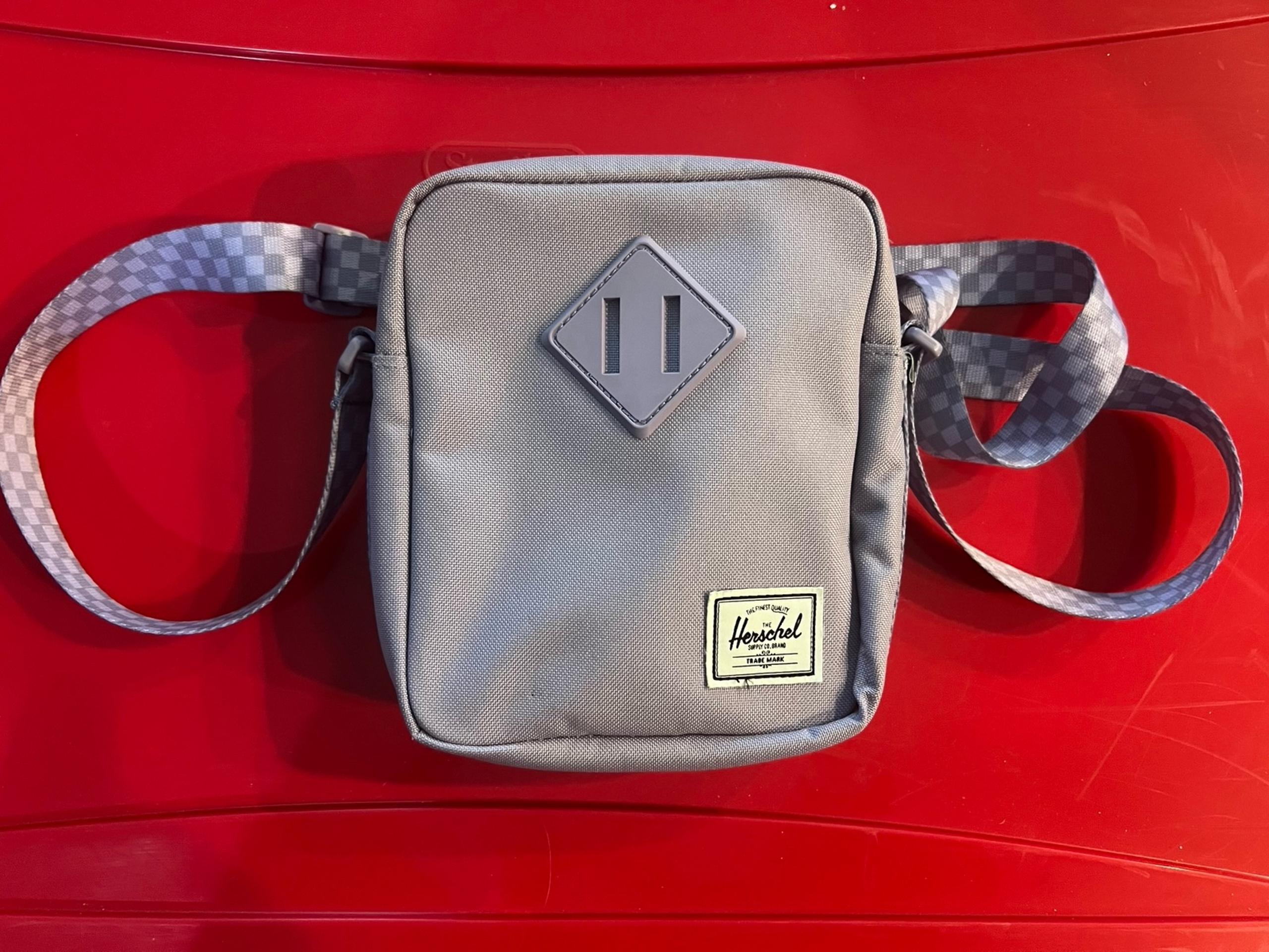 HERSCHEL SUPPLY CO. Crossbody Bag purple color