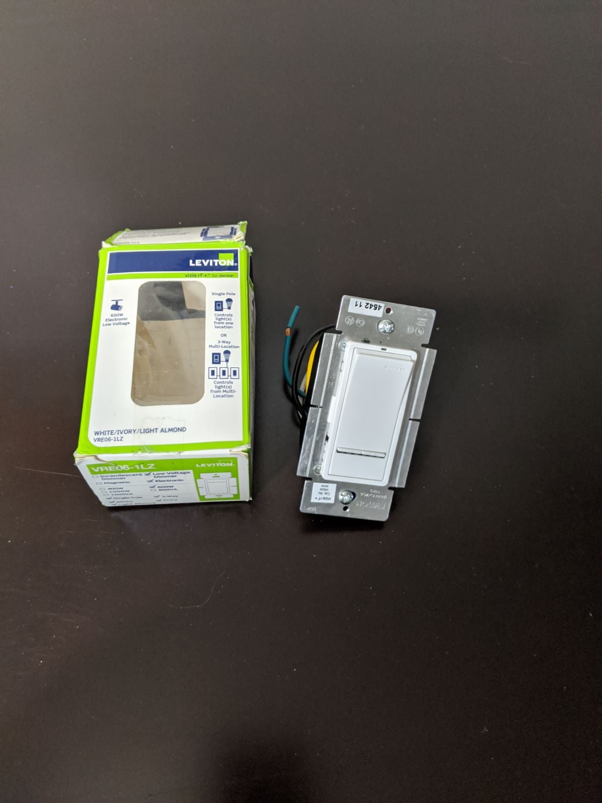 Leviton smart switch Vre06-1L