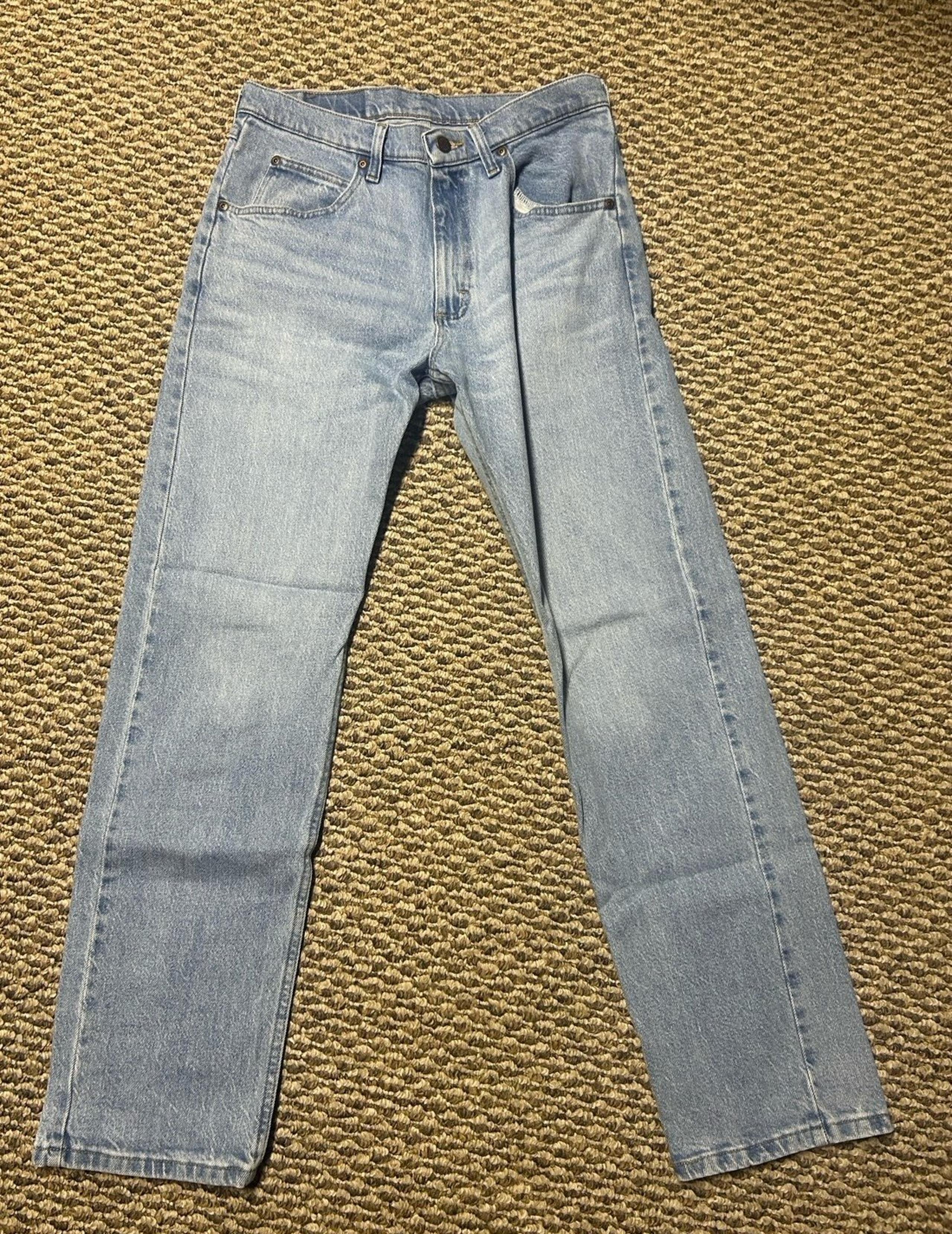 Wrangler men’s jeans size 30x32 never worn