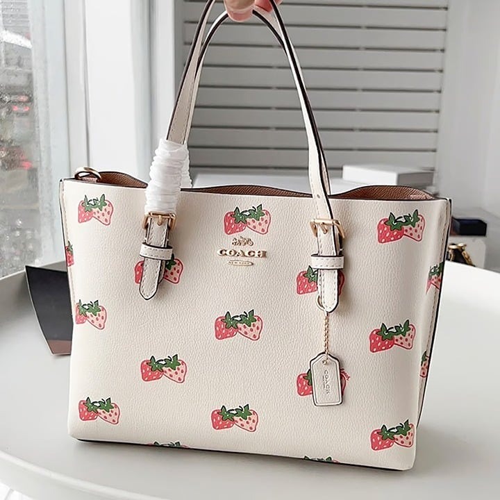 New COACH[Mollie Tote 25] Small Tote Bag Strawberry