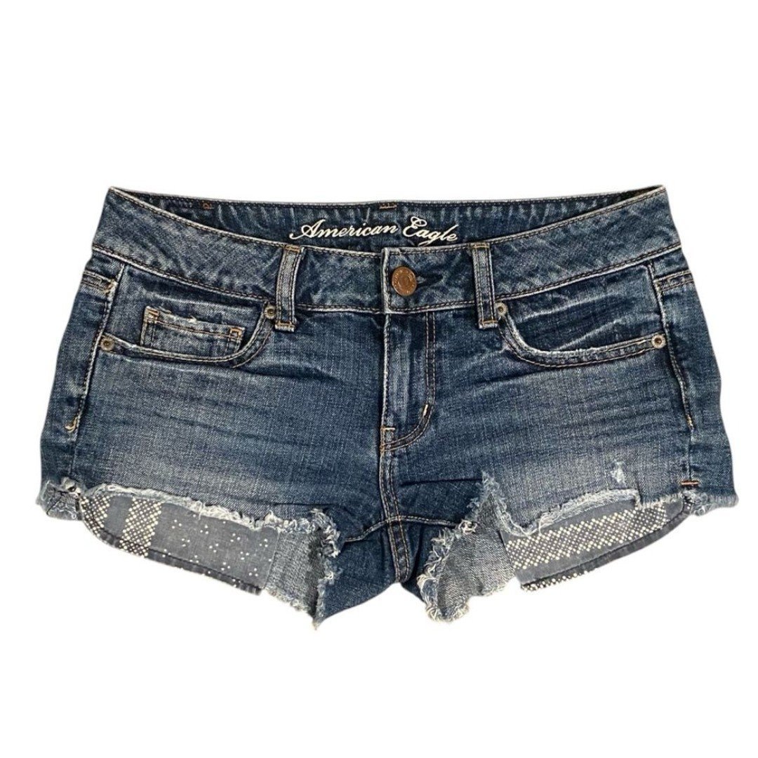 American Eagle Denim Shorts size 2 low rise exposed pockets