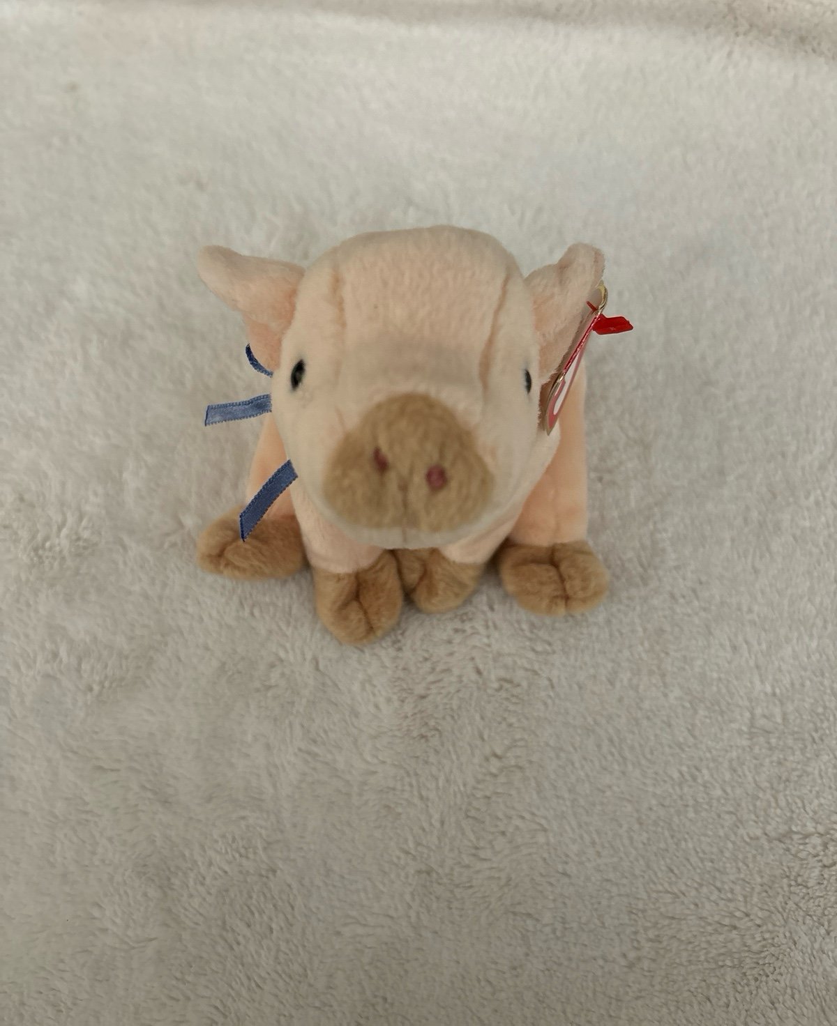 1999 TY Knuckles Beanie Baby *NEAR MINT*