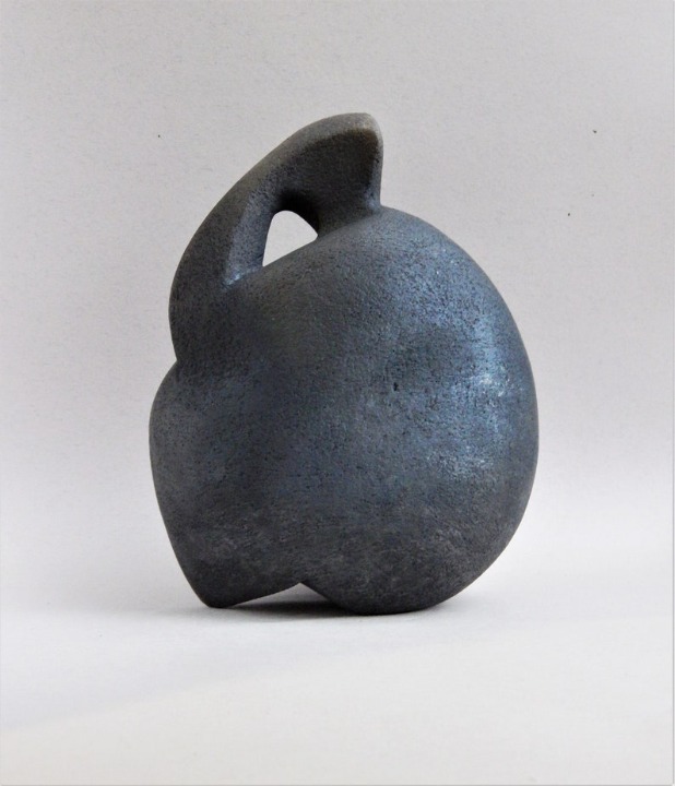 ceramic sculpture, black ceramic, ceramic statue