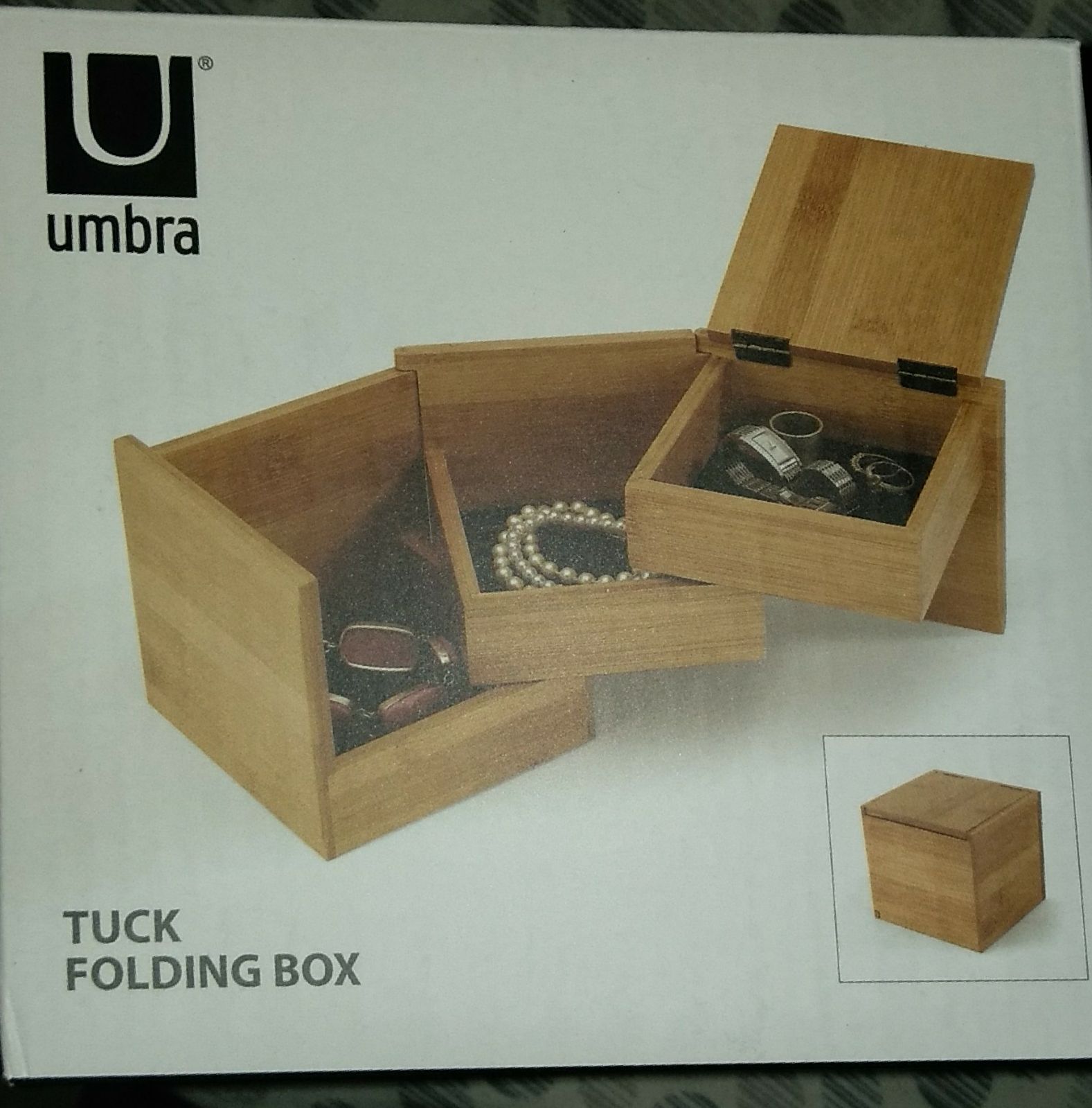 Umbra jewelry box