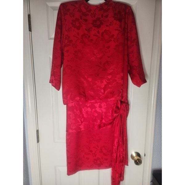 Vintage Silk Studio 10Red 100% SILK 3/4 SleeveTie Hips Buttons Back WomenDress