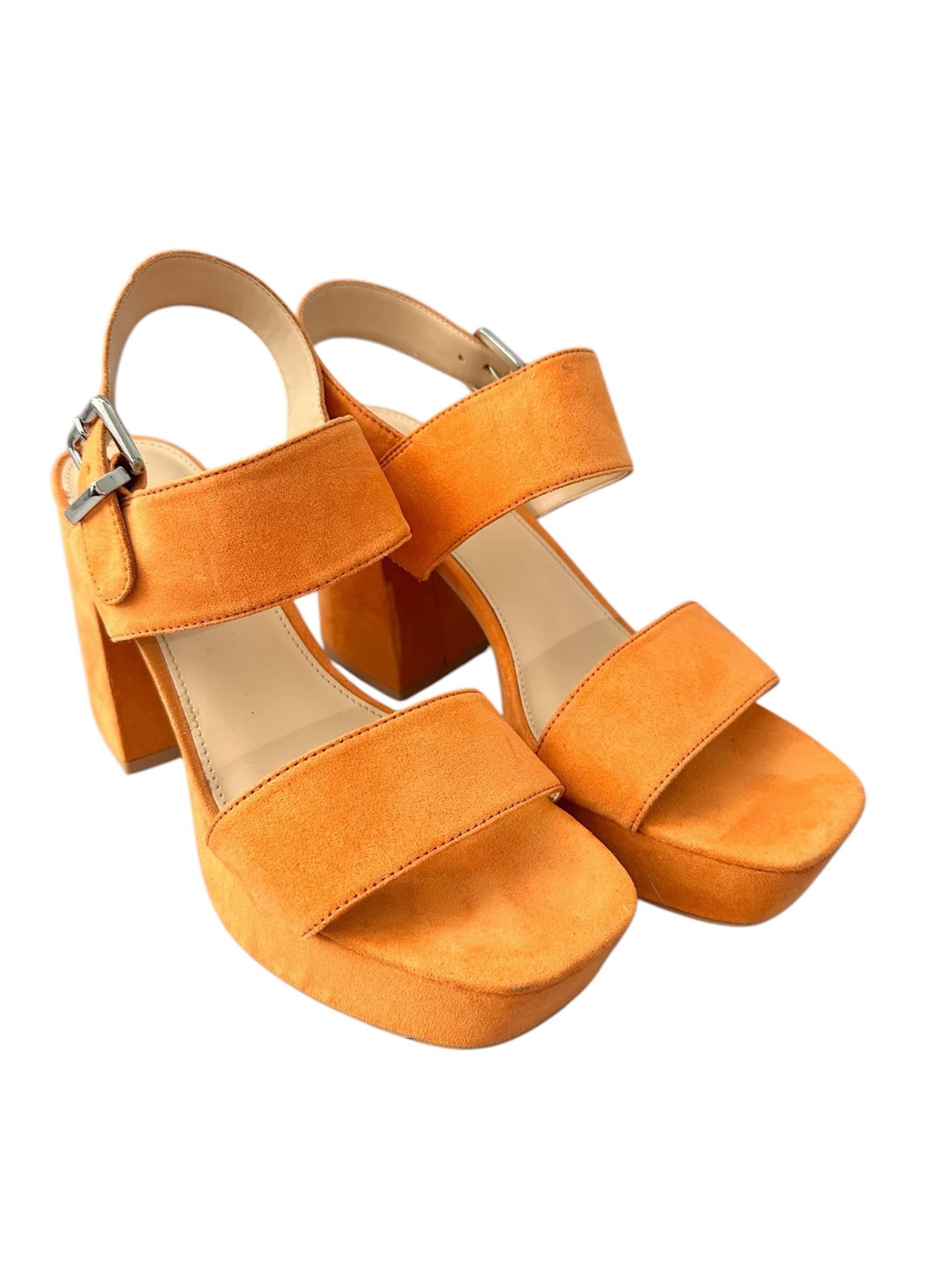Urban Outfitters Chunky Platform Heel Sueded Yellow Women’s Sandals Size 9
