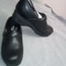 Non slip waitress shoes