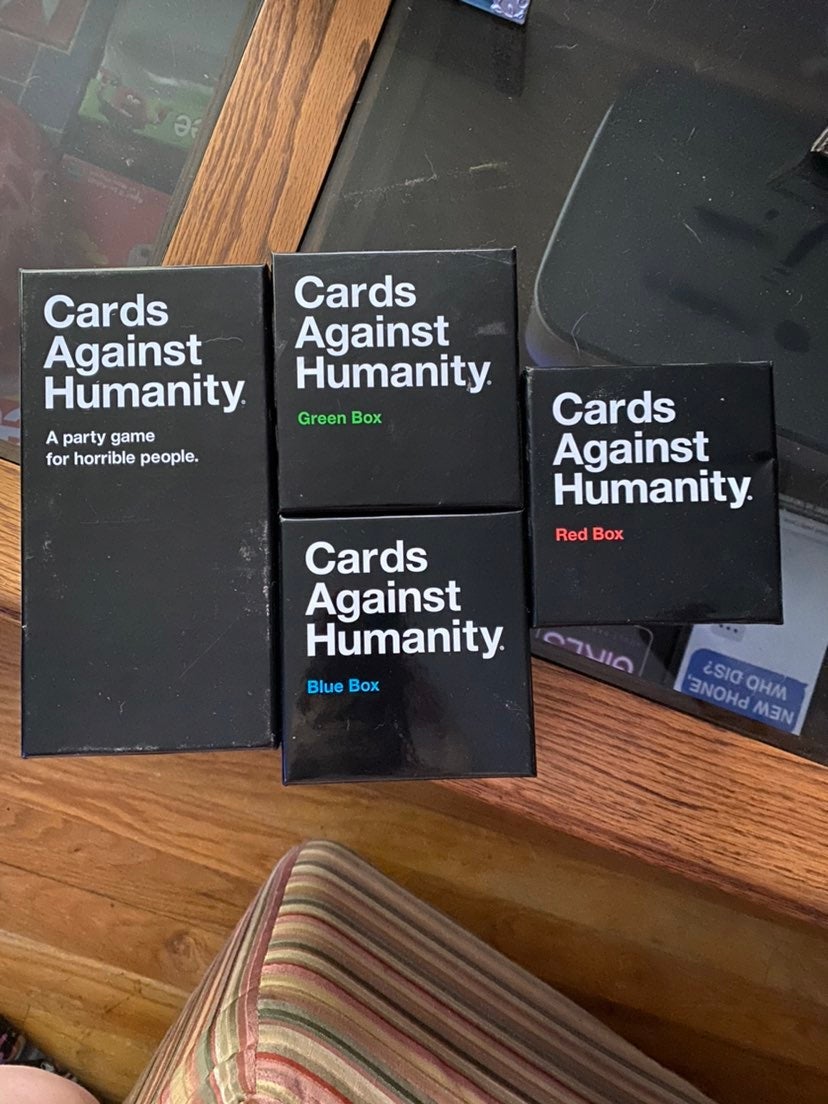 Cards Against Humanity Set