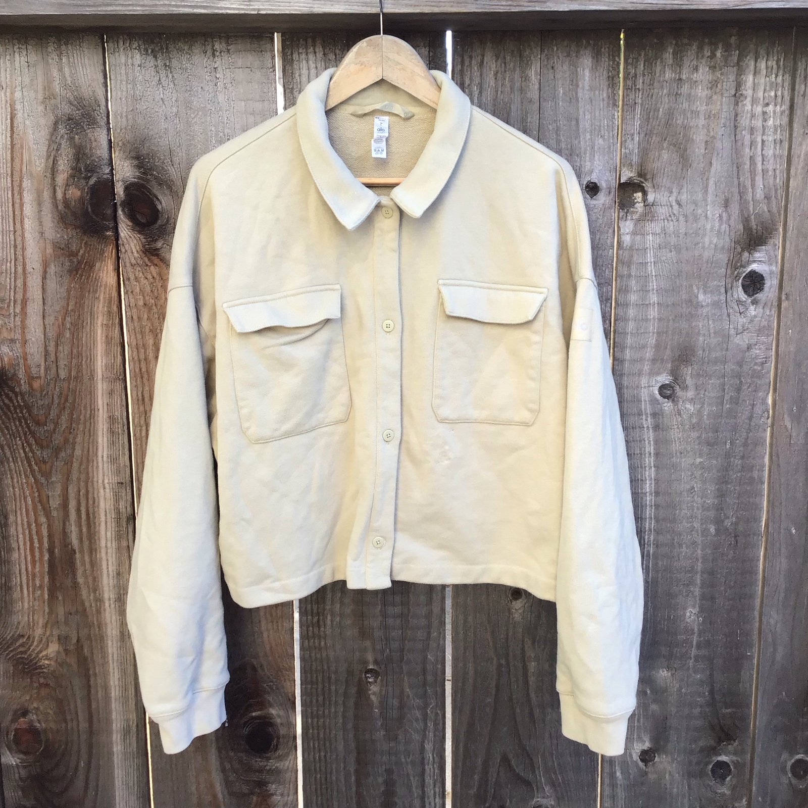 Alo yoga tan brown button up cropped collared sweater womens size large