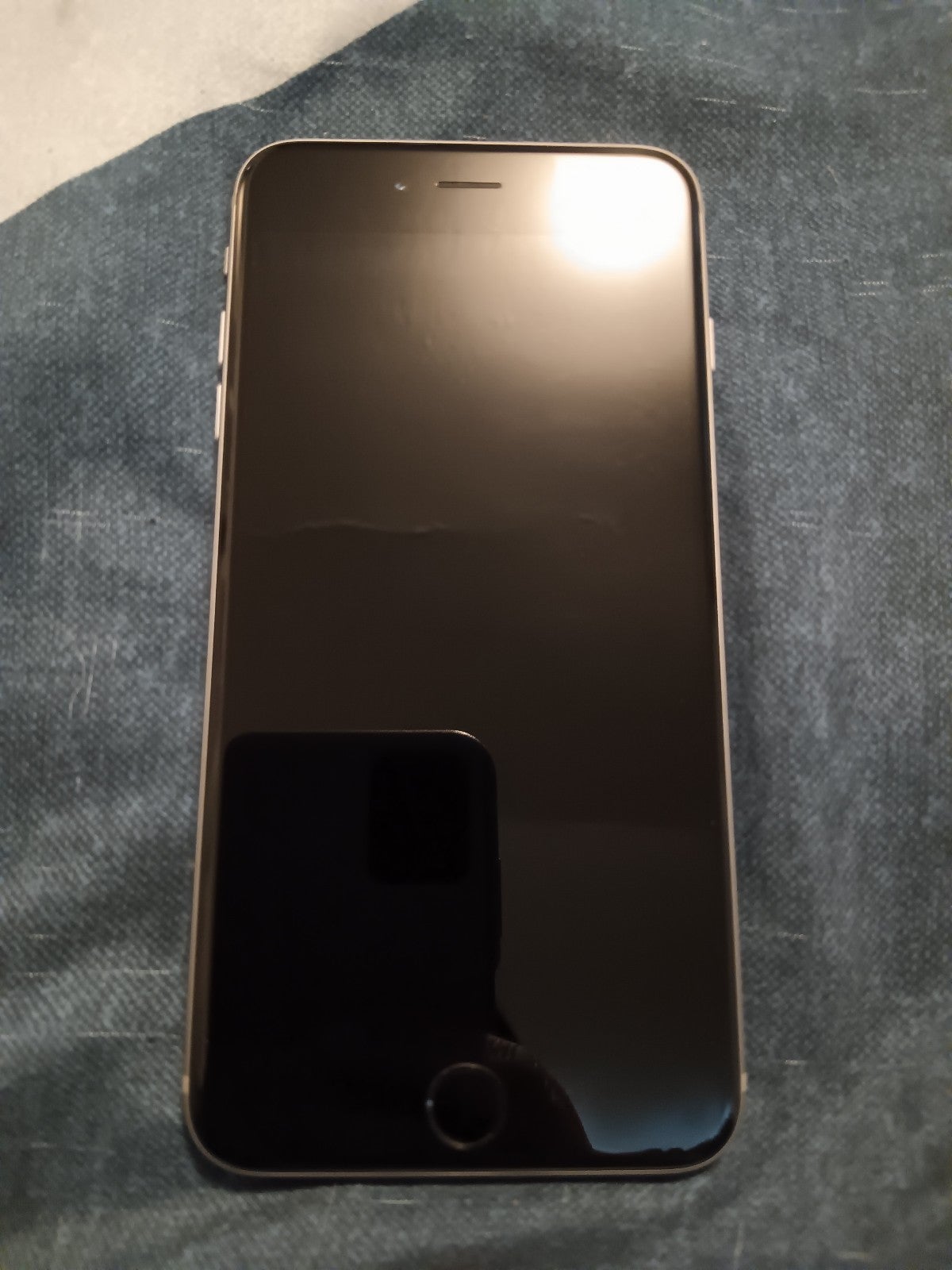 Apple iPhone 6S on sale Plus 32GB in Space Gray for Unlocked