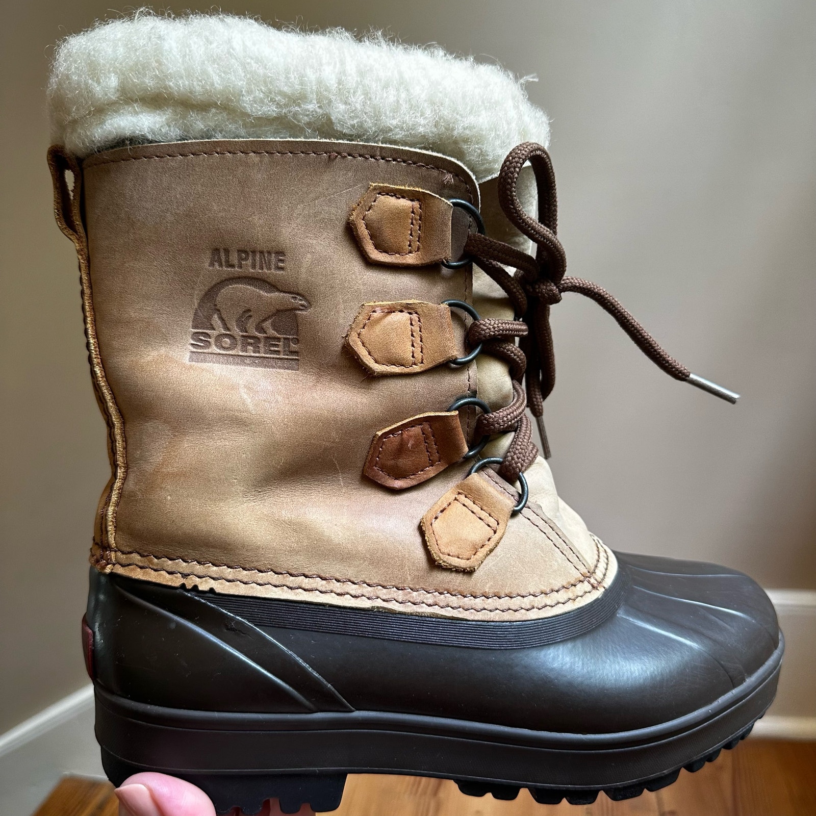 Sorel Alpine tan brown leather calf winter boot SIZE 7
