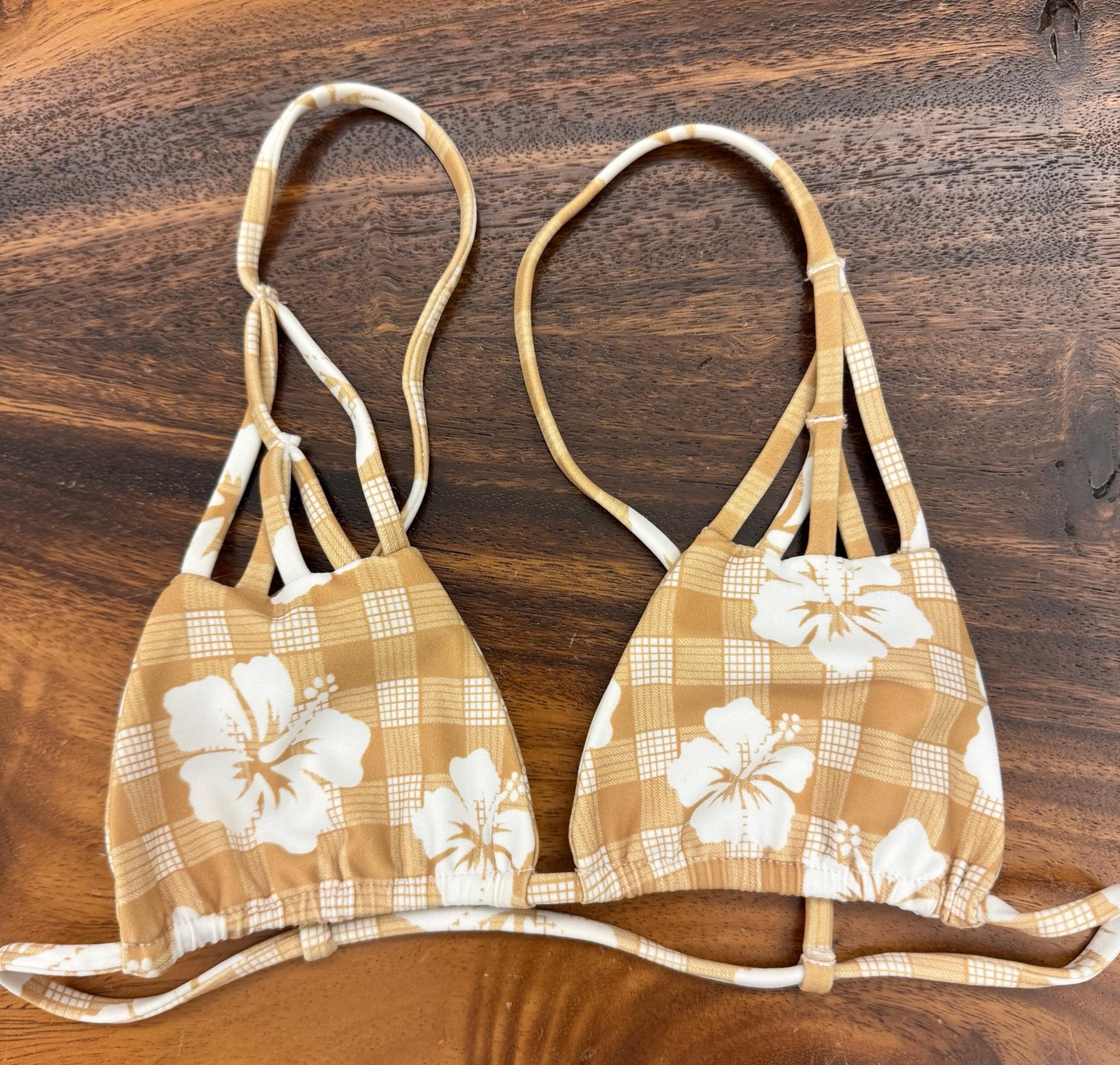 Benoa Luna Sample Top