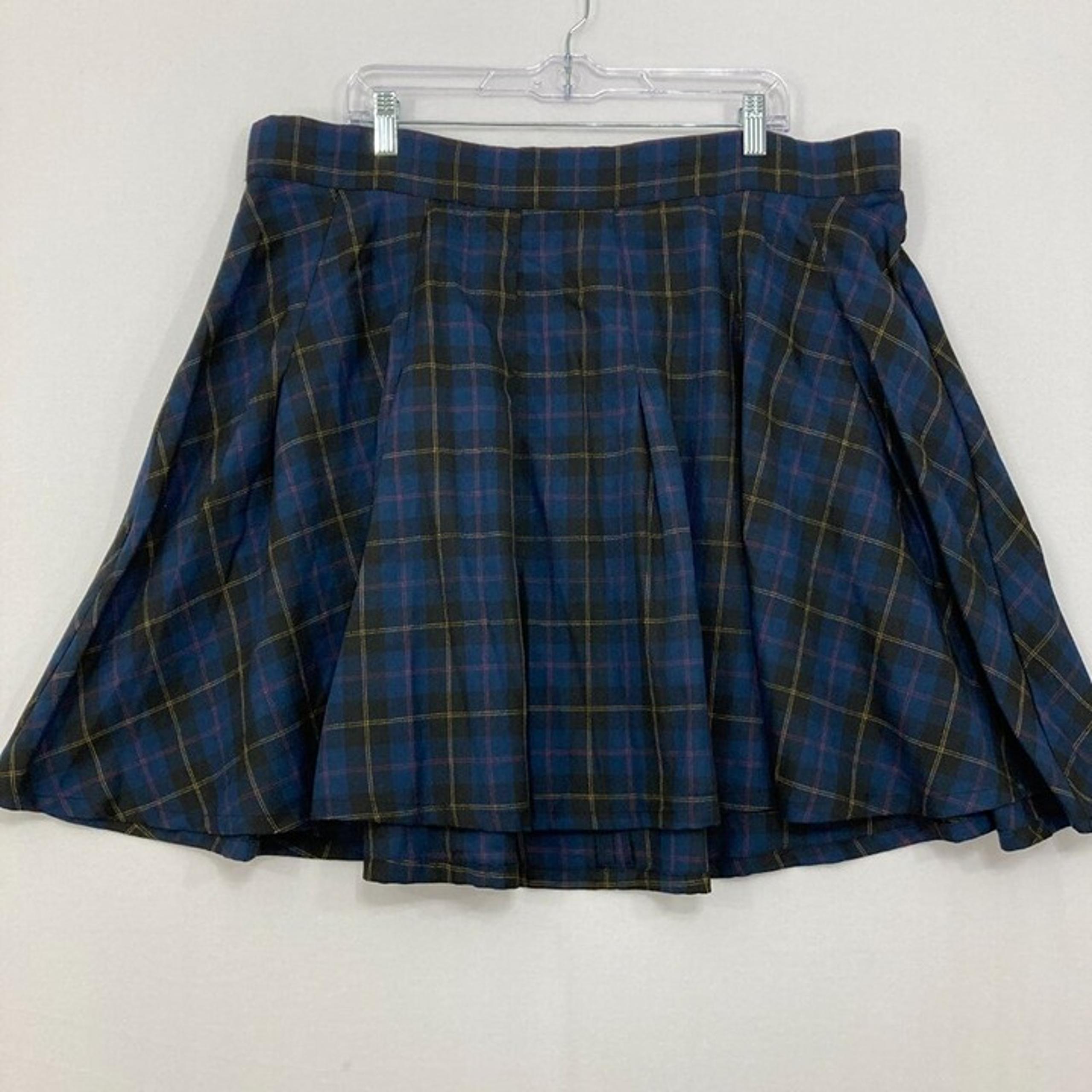 New Torrid size 2X Blue Black Plaid Mini Twill Pleated Skater Skirt Academia
