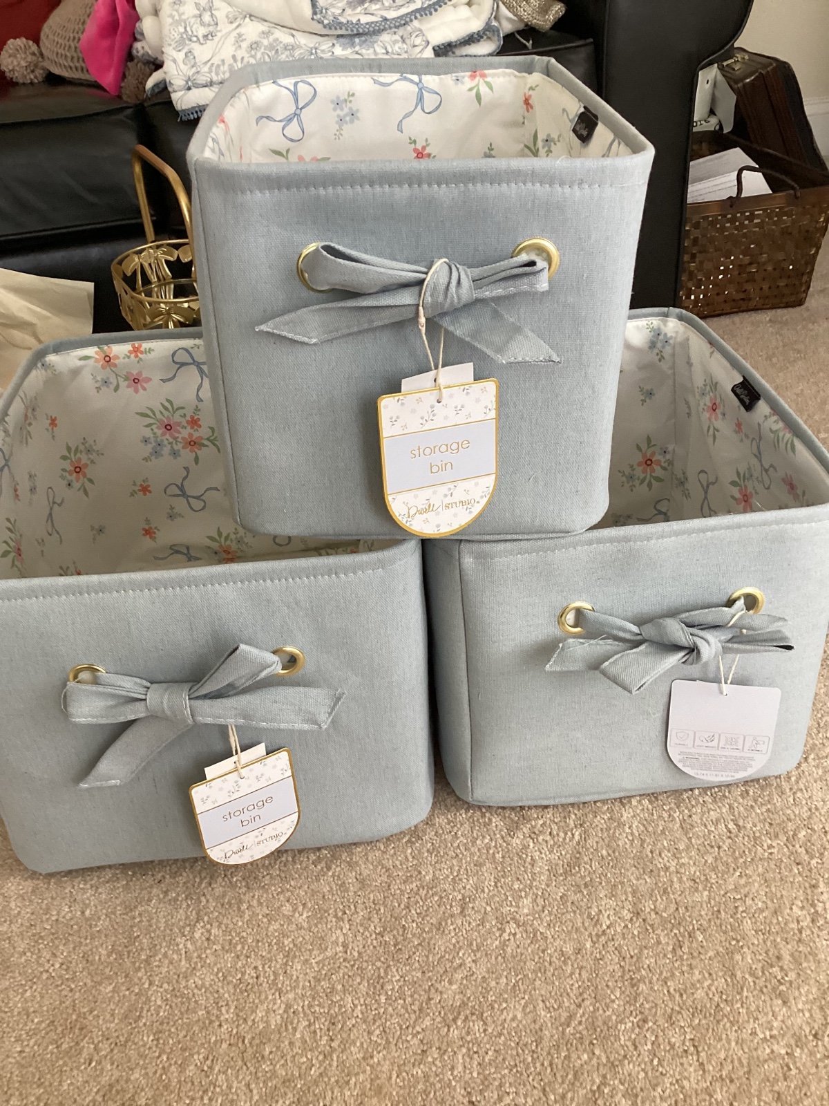 ❤️❤️Bow Storage bin huge lot 3 different sizes