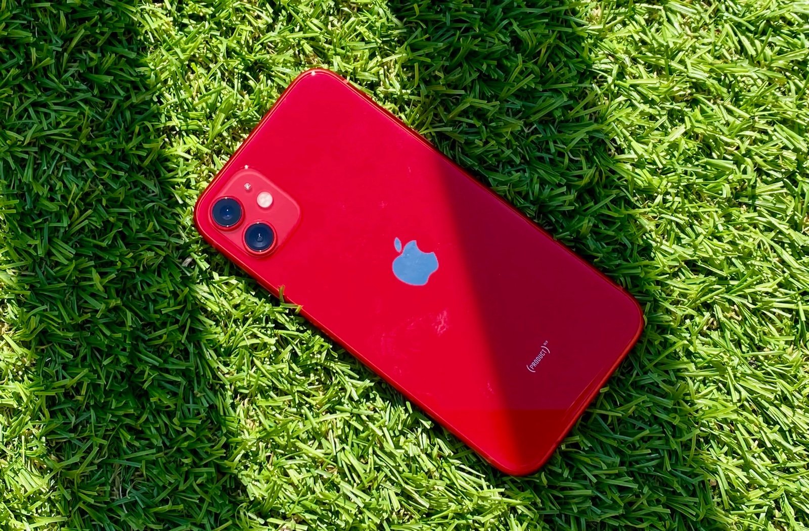 Apple iPhone 11 64 GB in (Product) RED for T-Mobile