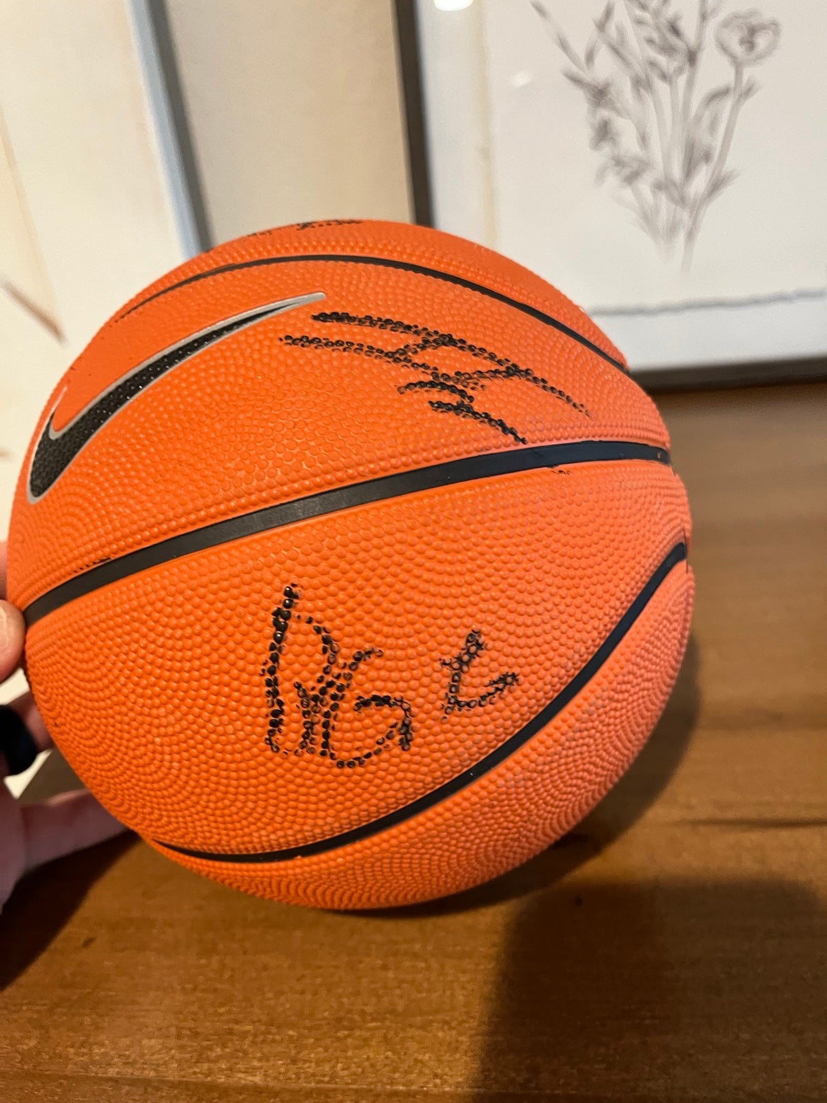 2022-2023 New York Knicks autographed minibasketball : Jalen Brunson, RJ Barrett