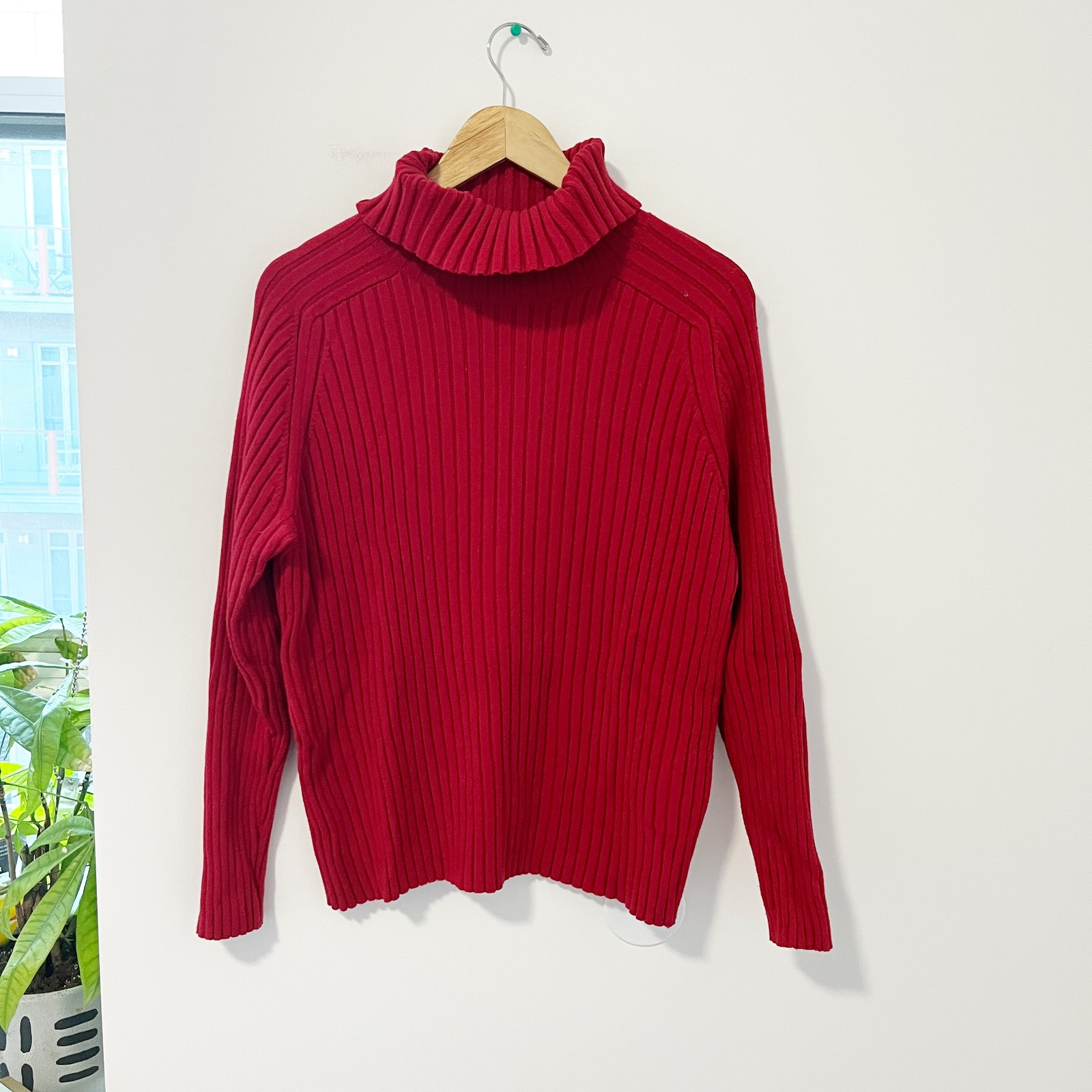 Banana Republic Red Ribbed Turtleneck Sweater Size Large
