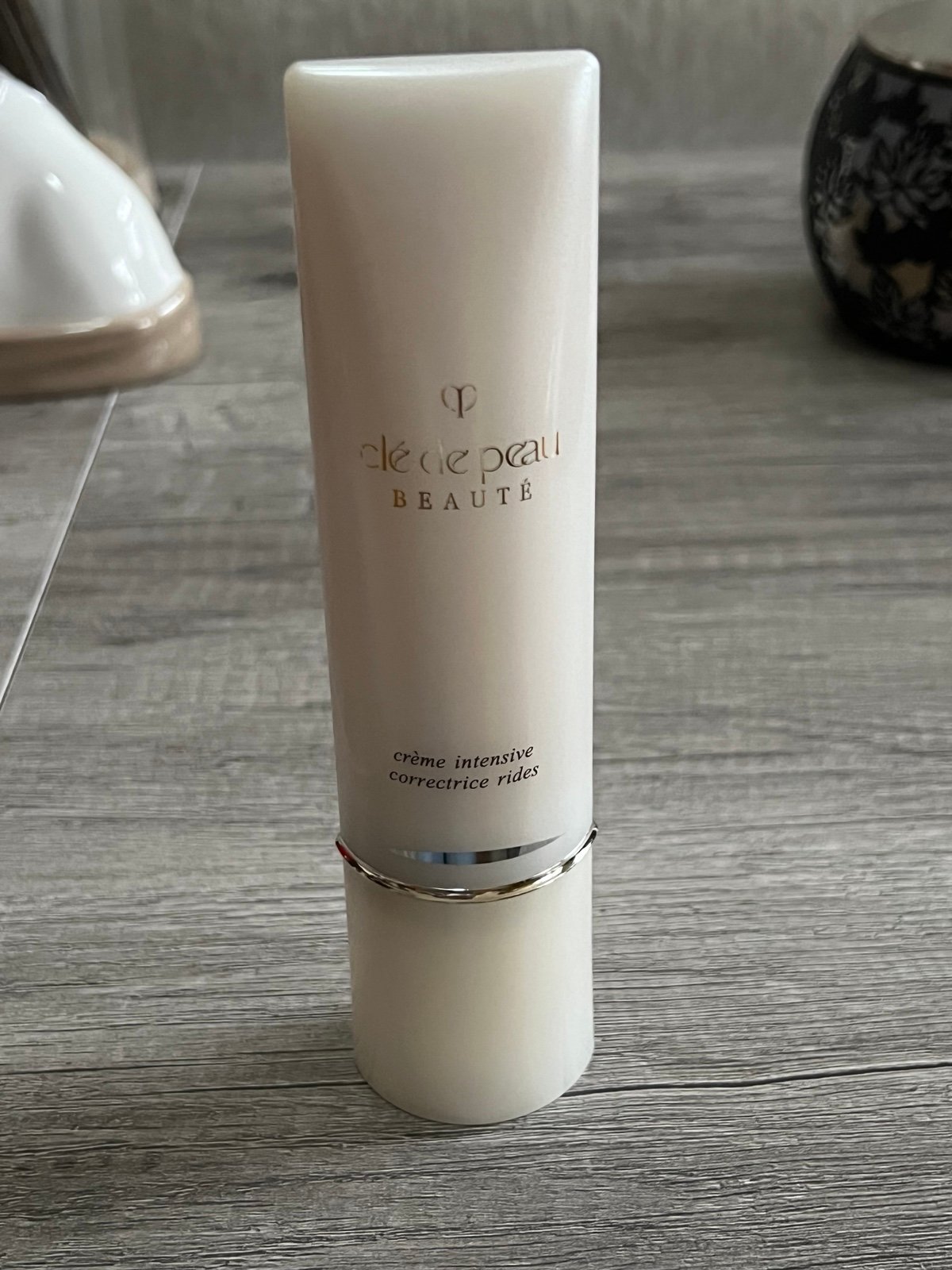 Cle De Peau Beaute Creme Intensive..