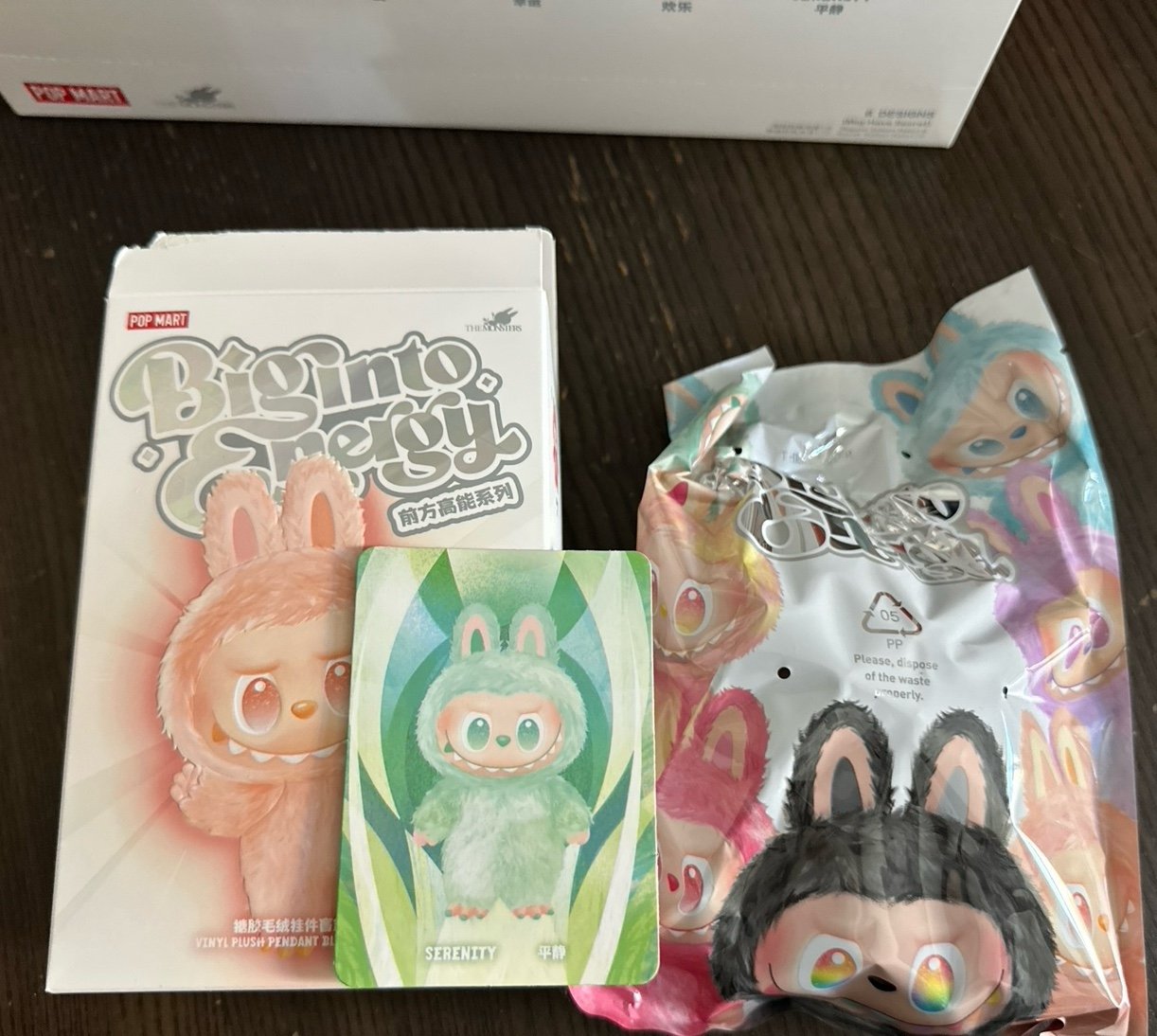 POP MART THE MONSTERS LABUBU - BIG INTO ENERGY - SERENITY