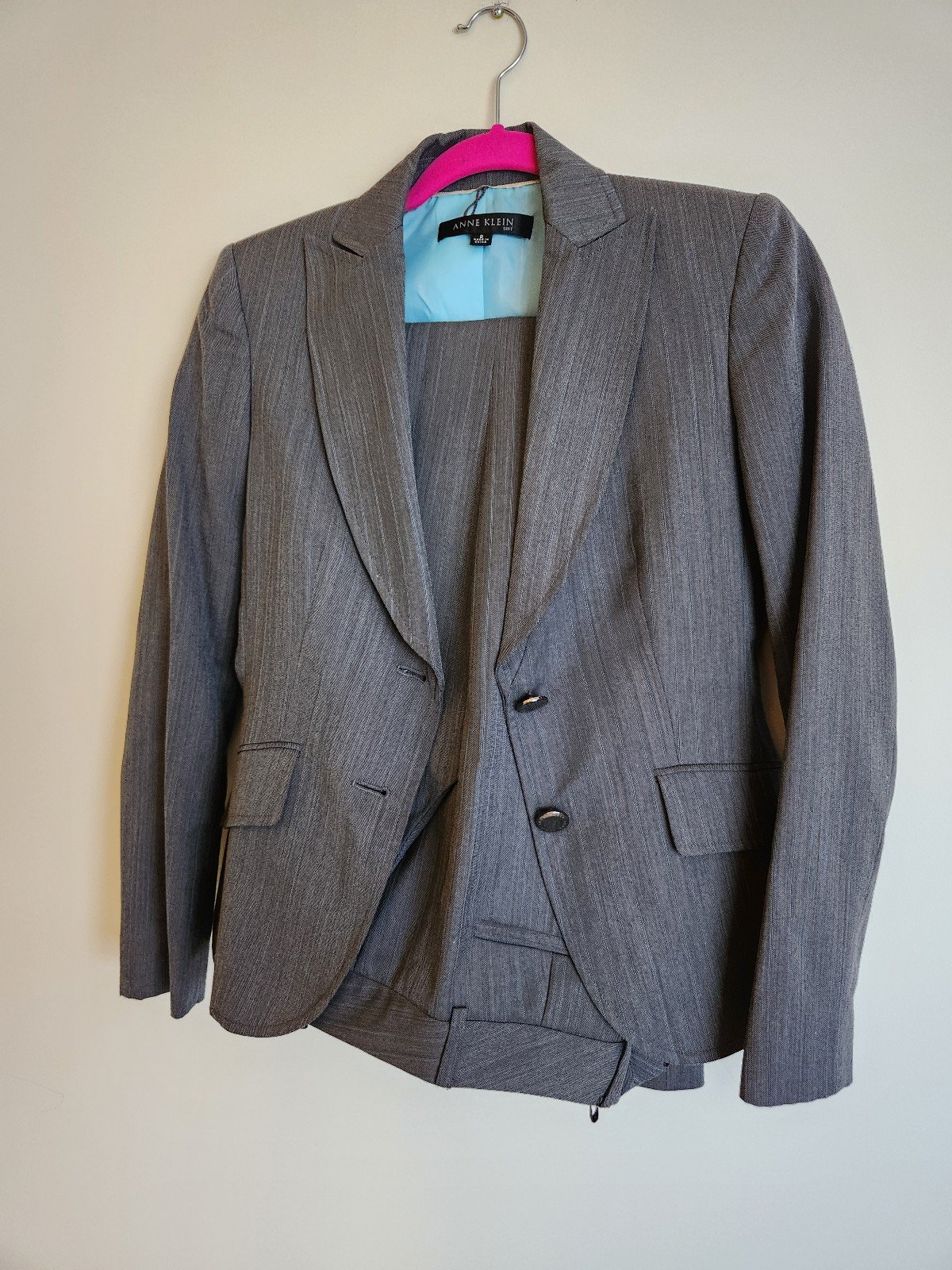 Gray Anne Klein pant suit